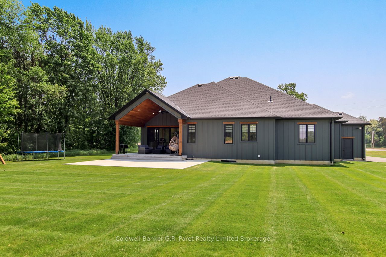 2521 Highway # 3 Highway Property Photo 38