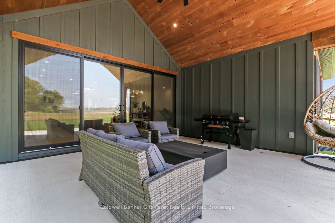 2521 Highway # 3 Highway Property Photo 41