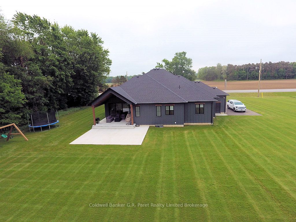 2521 Highway # 3 Highway Property Photo 49