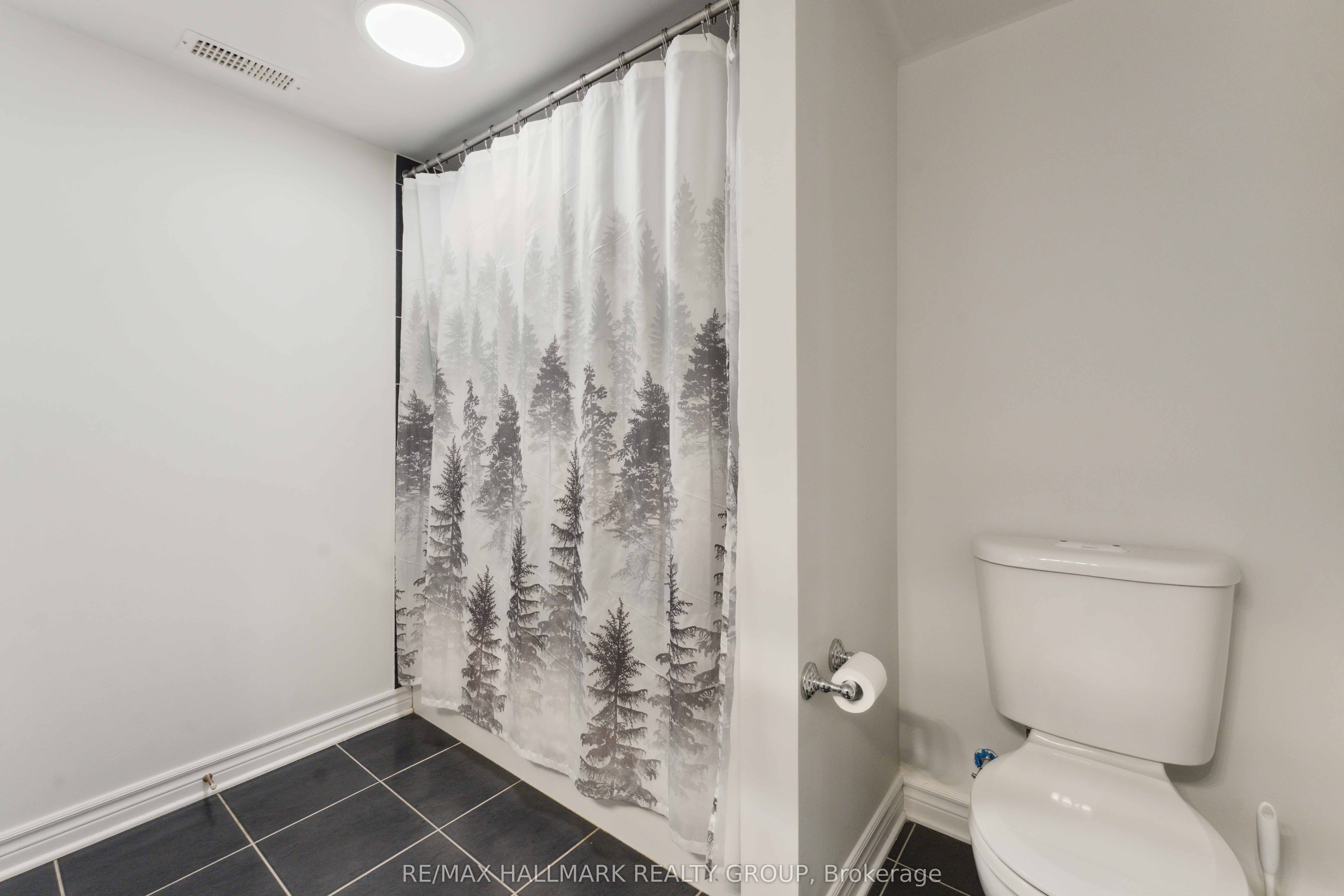 293a Titanium Private Property Photo 22