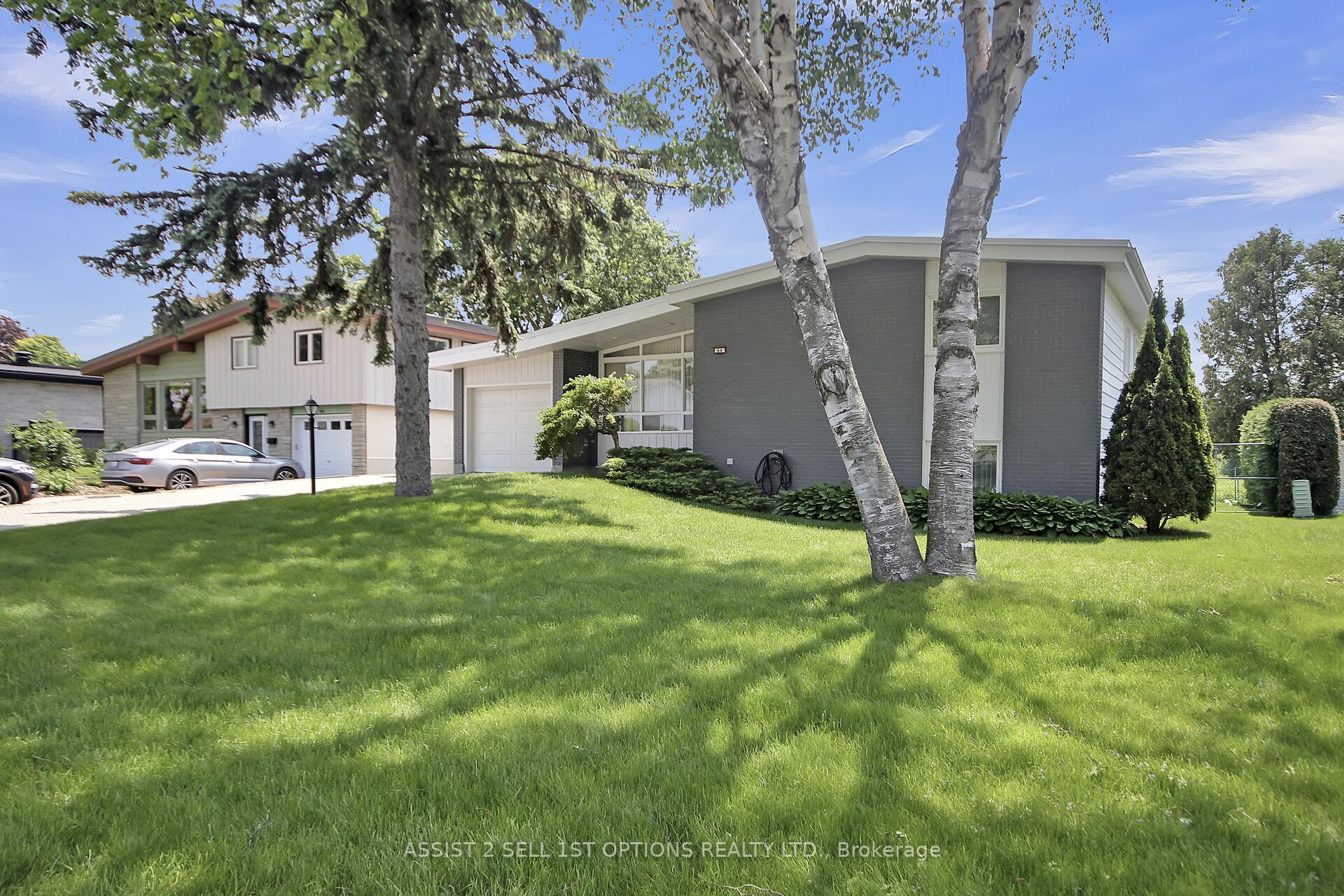 64 Sullivan Avenue Property Photo 2