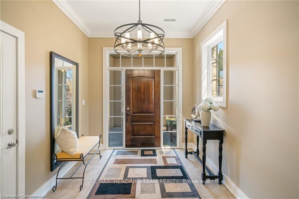 19 Lake Street 20 Property Photo 6