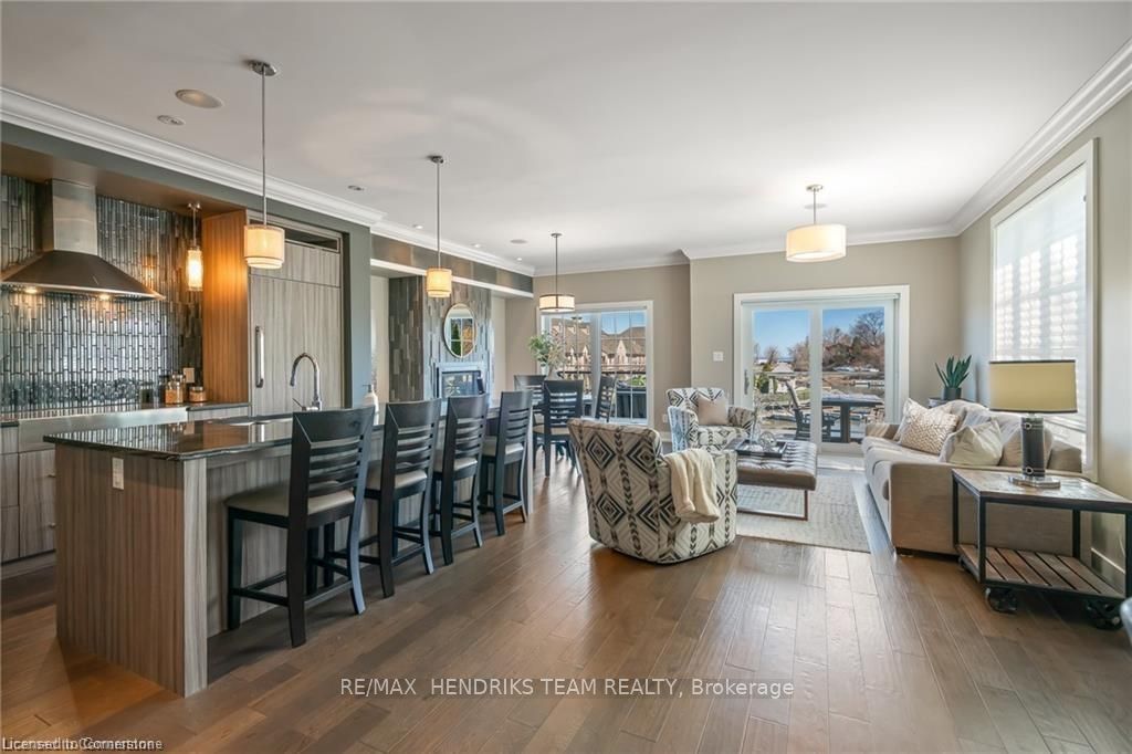 19 Lake Street 20 Property Photo 20