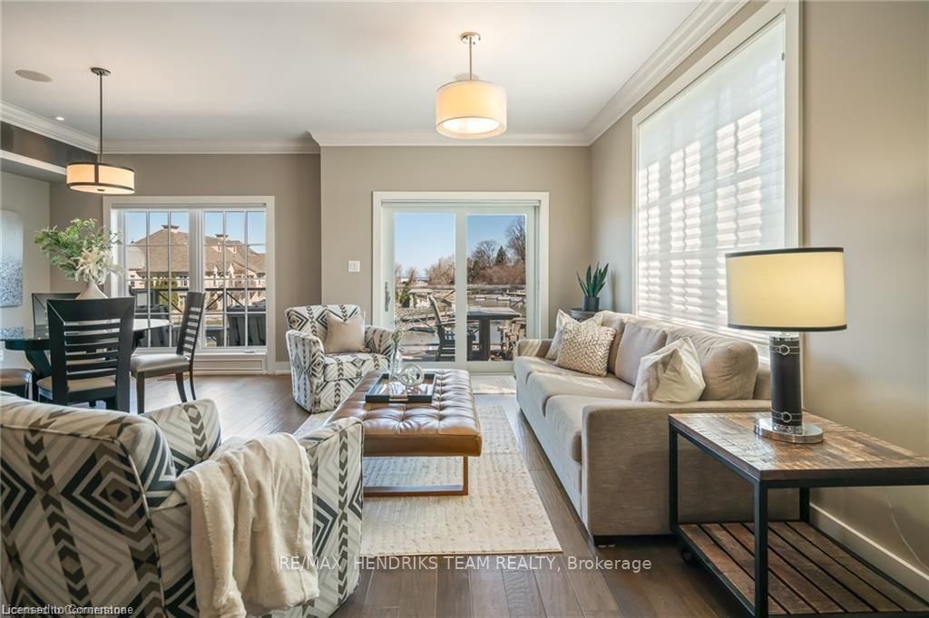 19 Lake Street 20 Property Photo 21