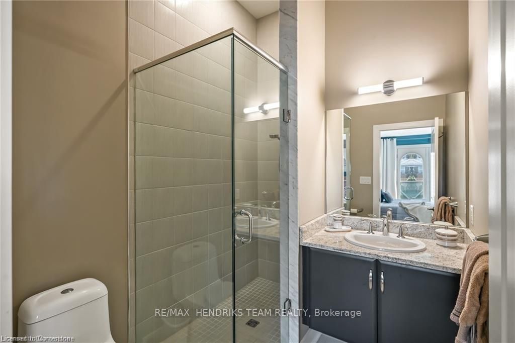 19 Lake Street 20 Property Photo 38