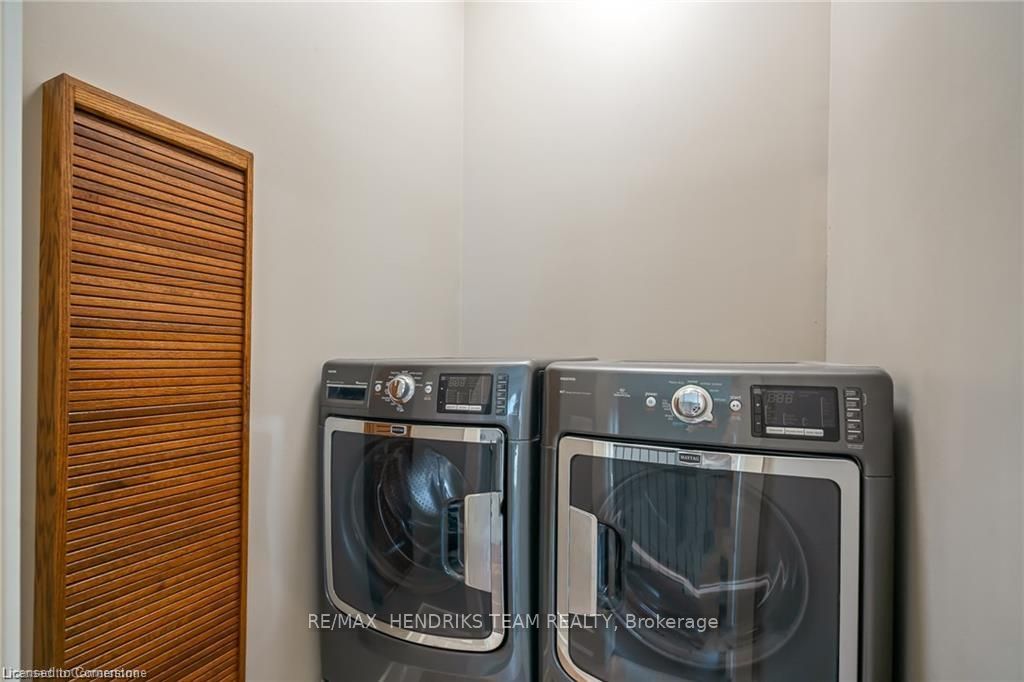 19 Lake Street 20 Property Photo 39