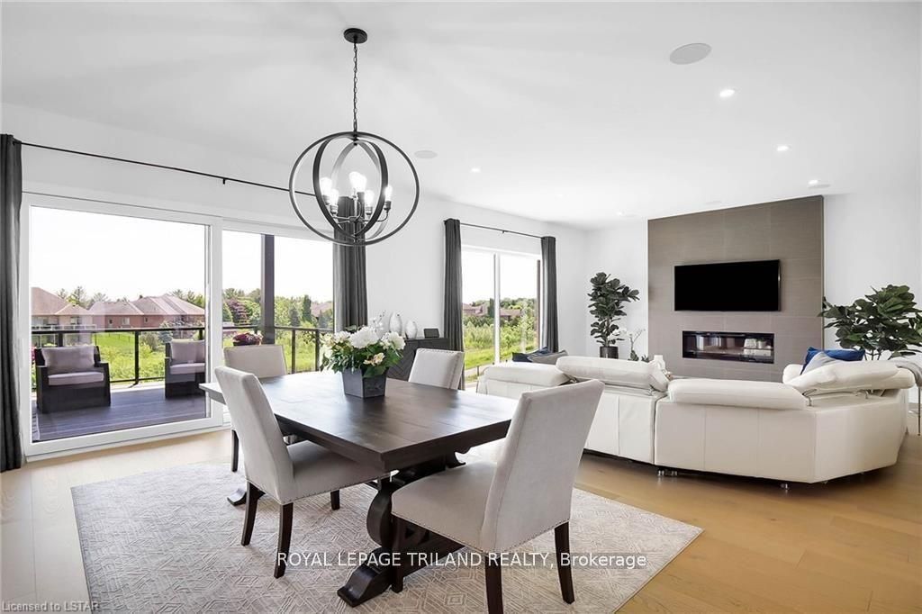 7353 Silver Creek Circle Property Photo 12