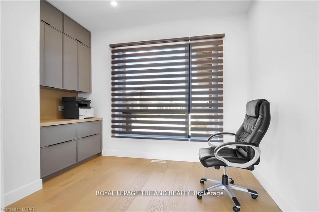 7353 Silver Creek Circle Property Photo 14