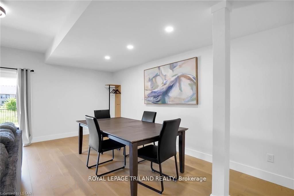 7353 Silver Creek Circle Property Photo 29