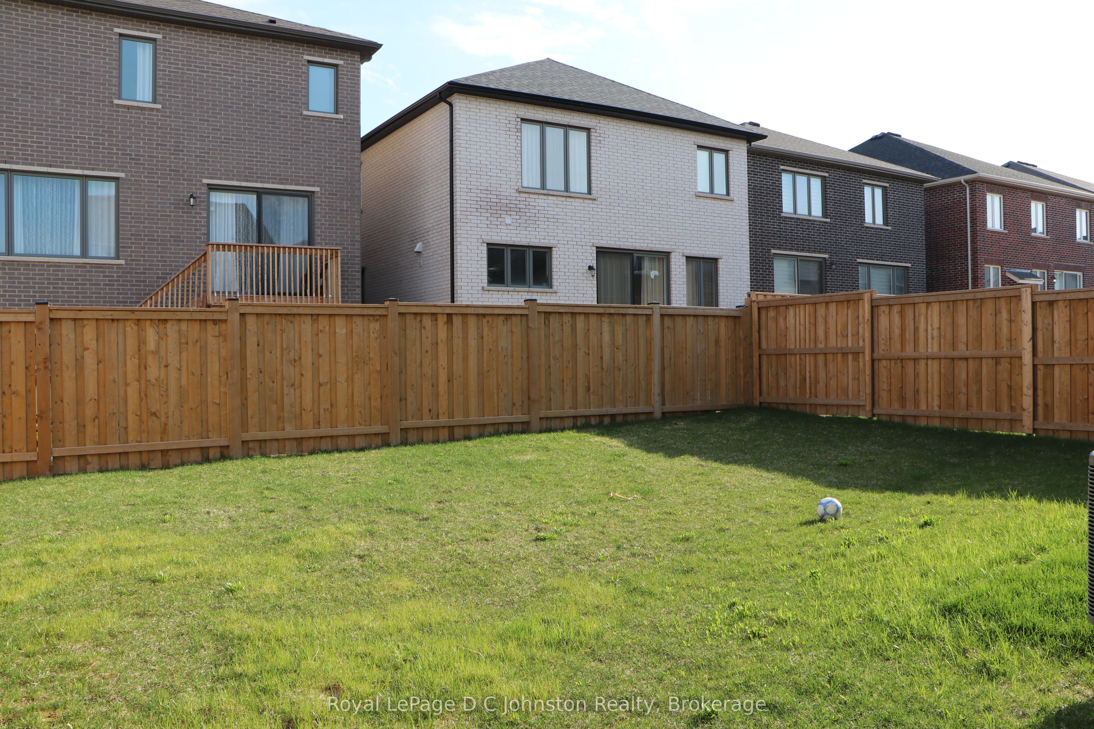 58 William Nador Street Property Photo 14