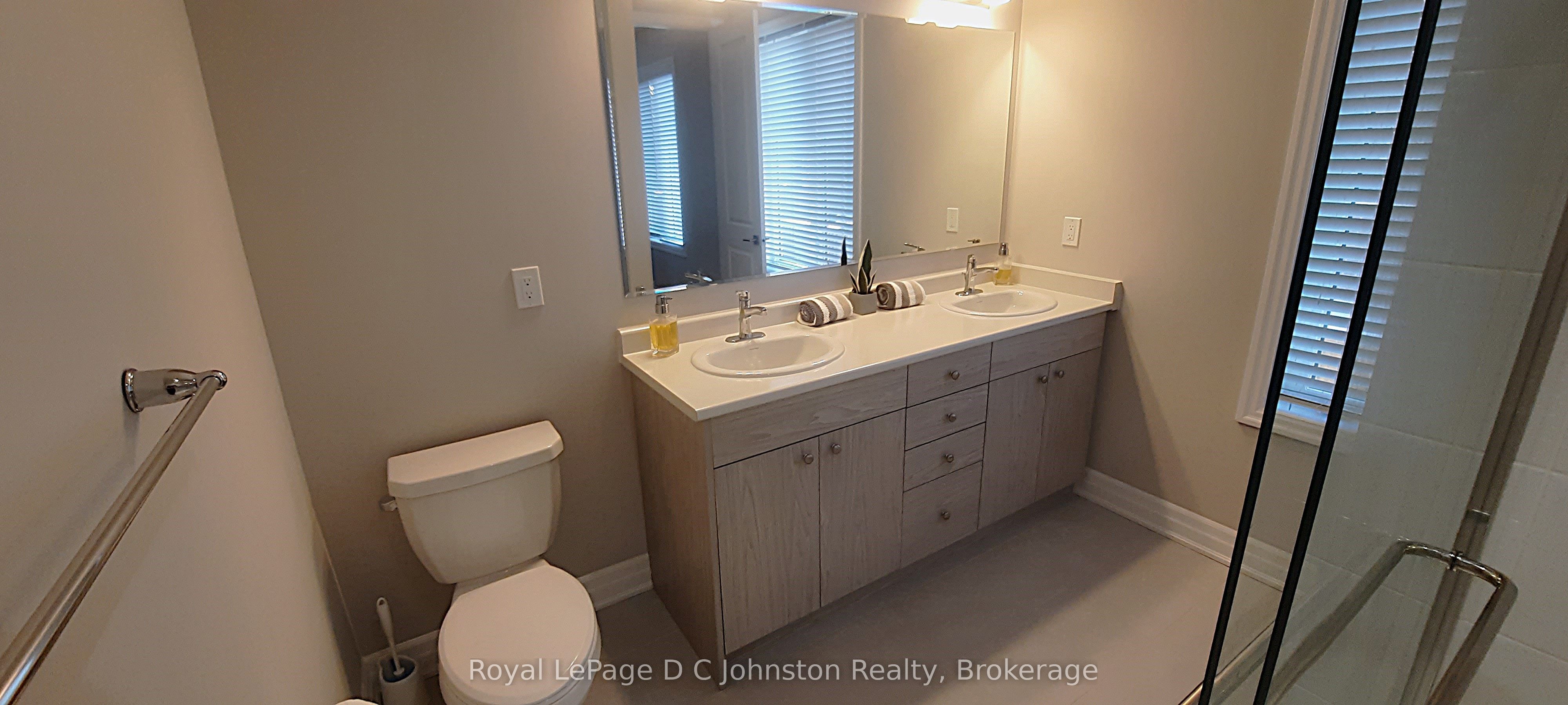 58 William Nador Street Property Photo 32