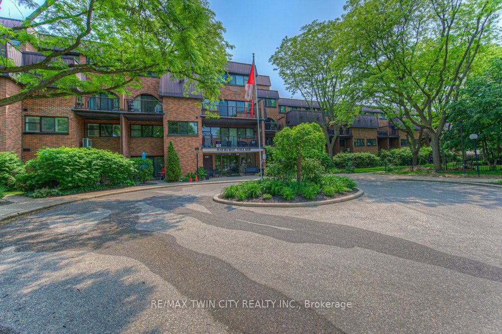 36 Hayhurst Road 367 Property Photo 1