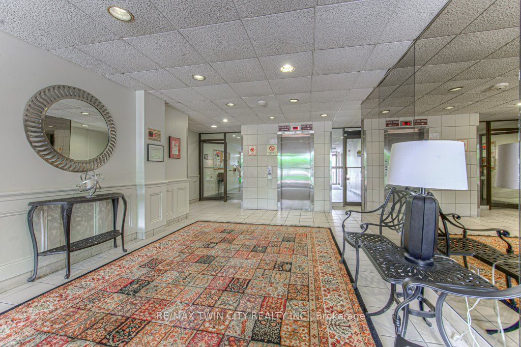 36 Hayhurst Road 367 Property Photo 21