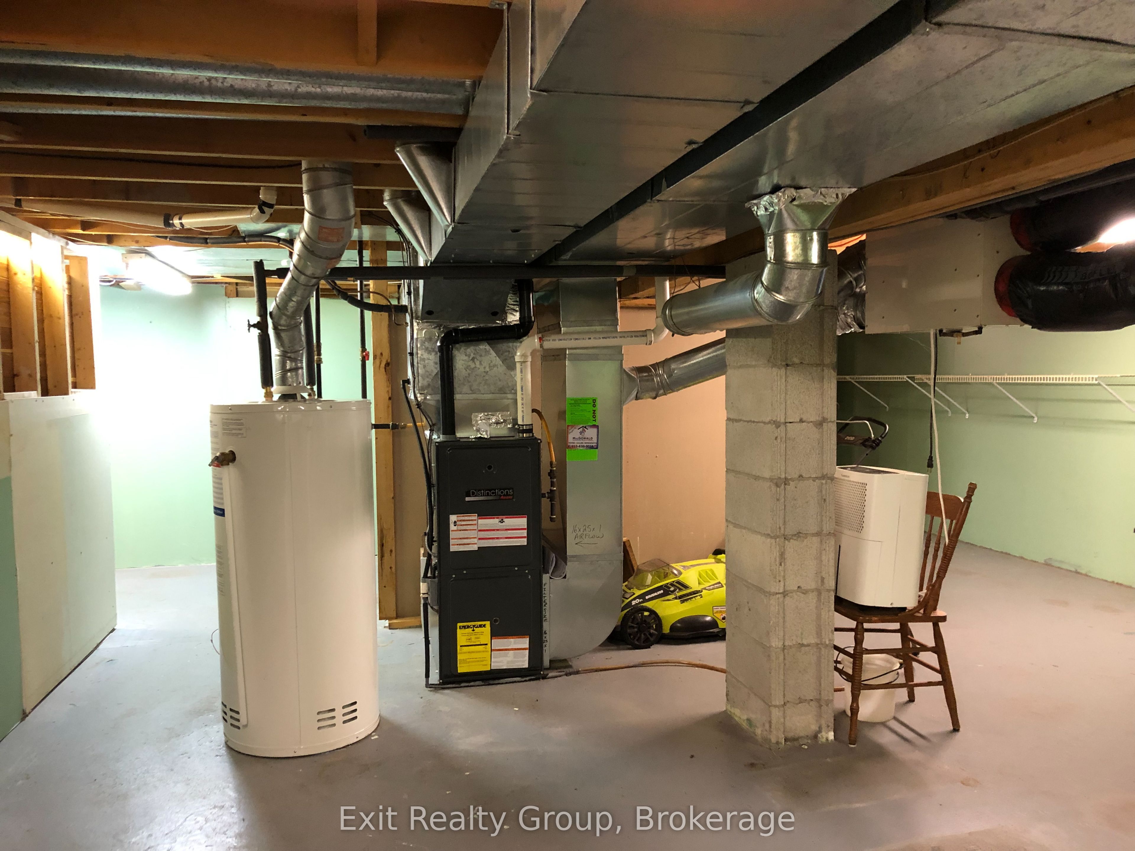 9 Empire Boulevard Property Photo 23