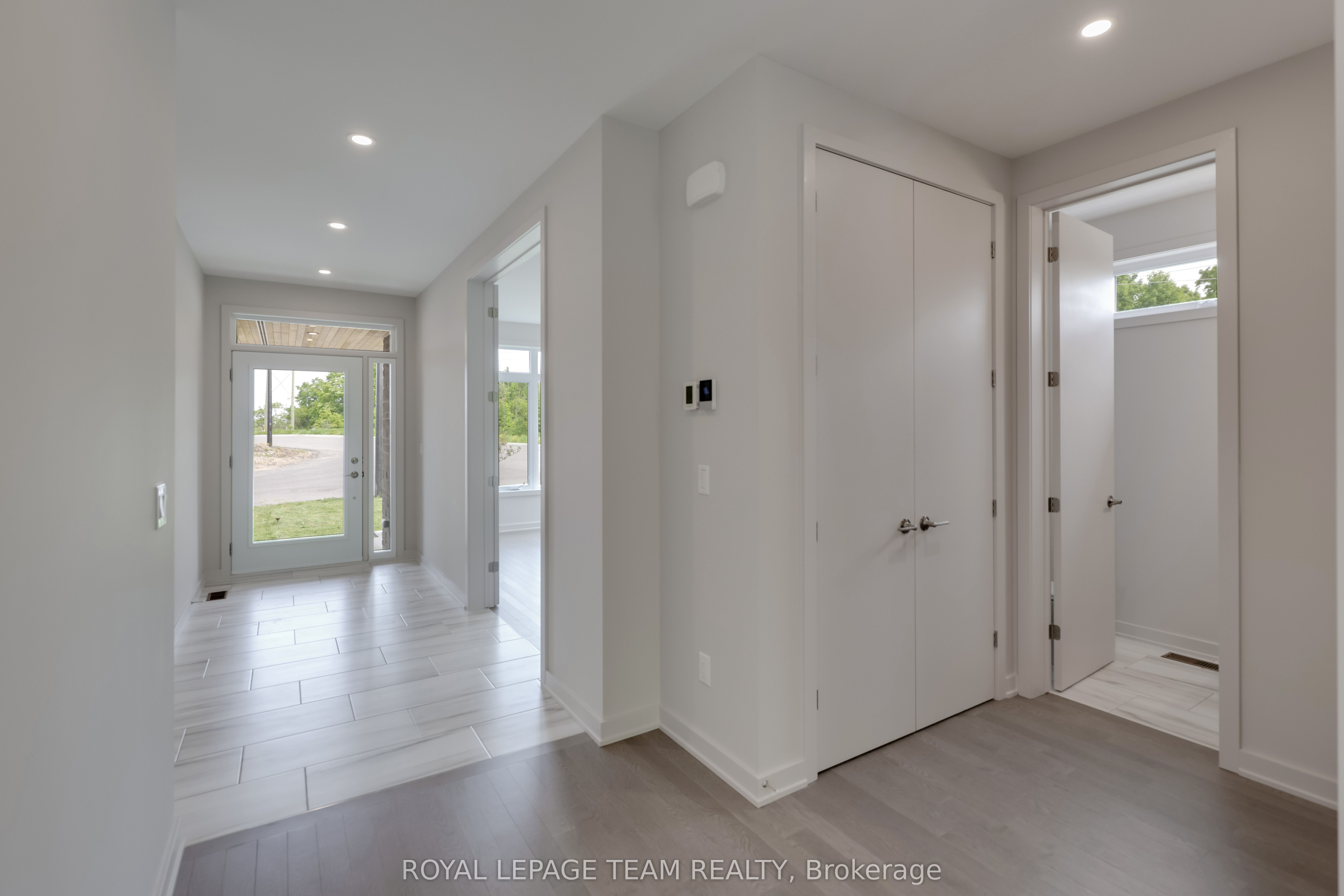130 Iron Bridge Place Property Photo 5