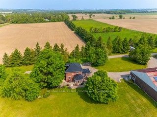 6039 Eighth Line Property Photo