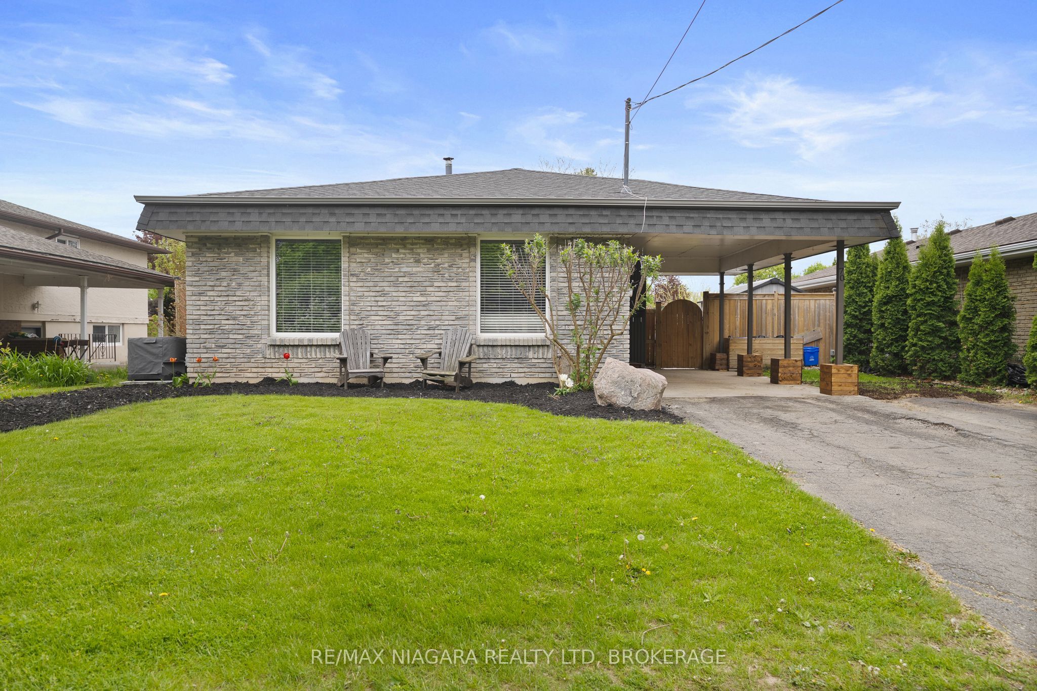 70 Linwell Rd Property Photo 1