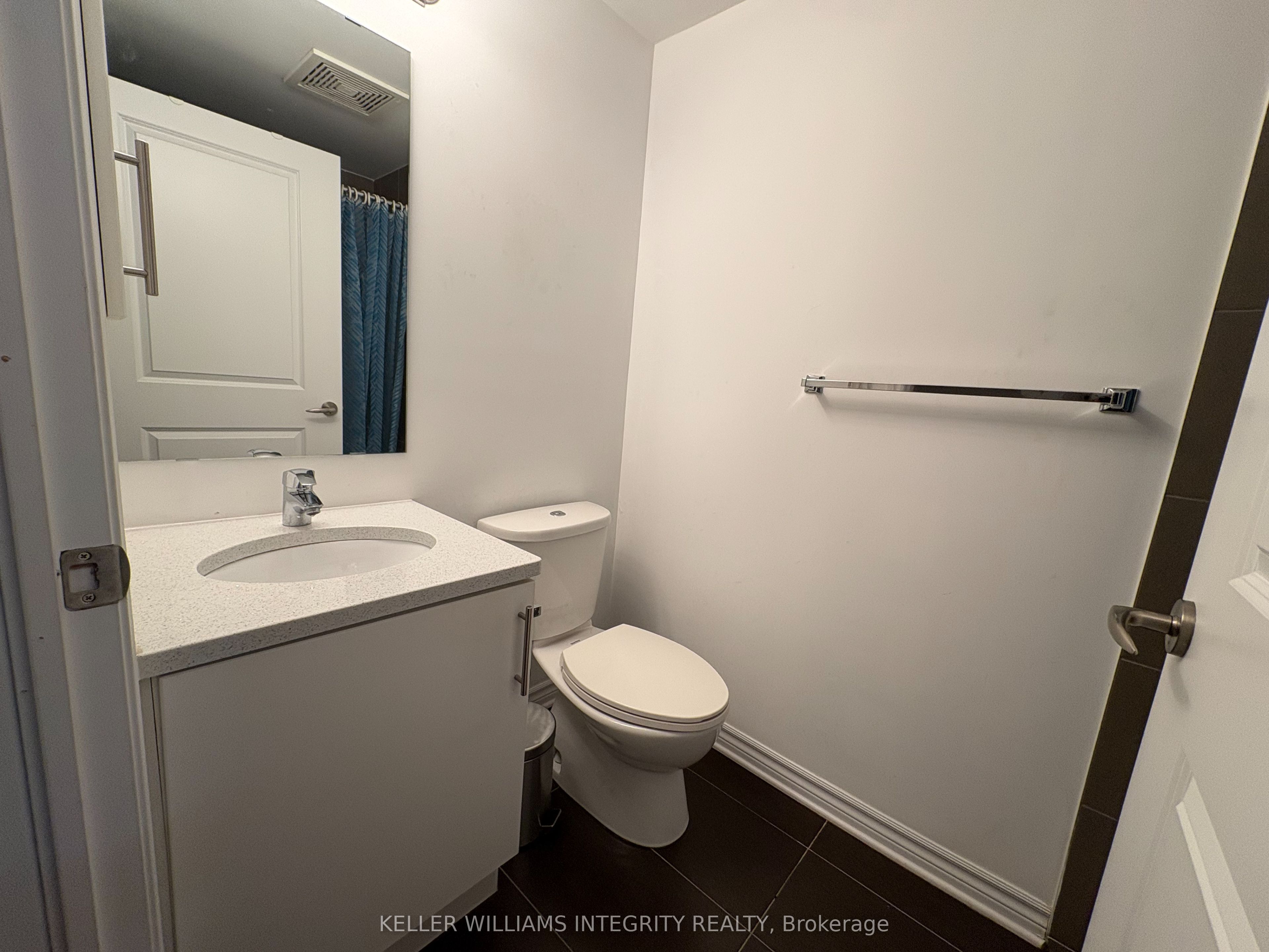 429 Kent Street 103 Property Photo 8