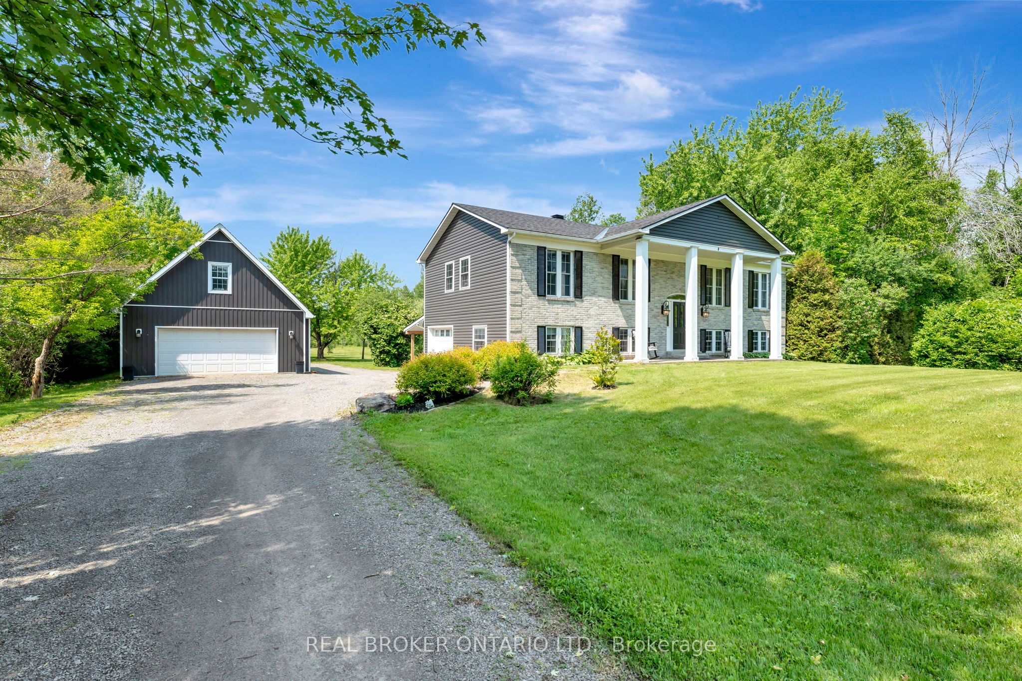 326 Johnston Road Property Photo 1