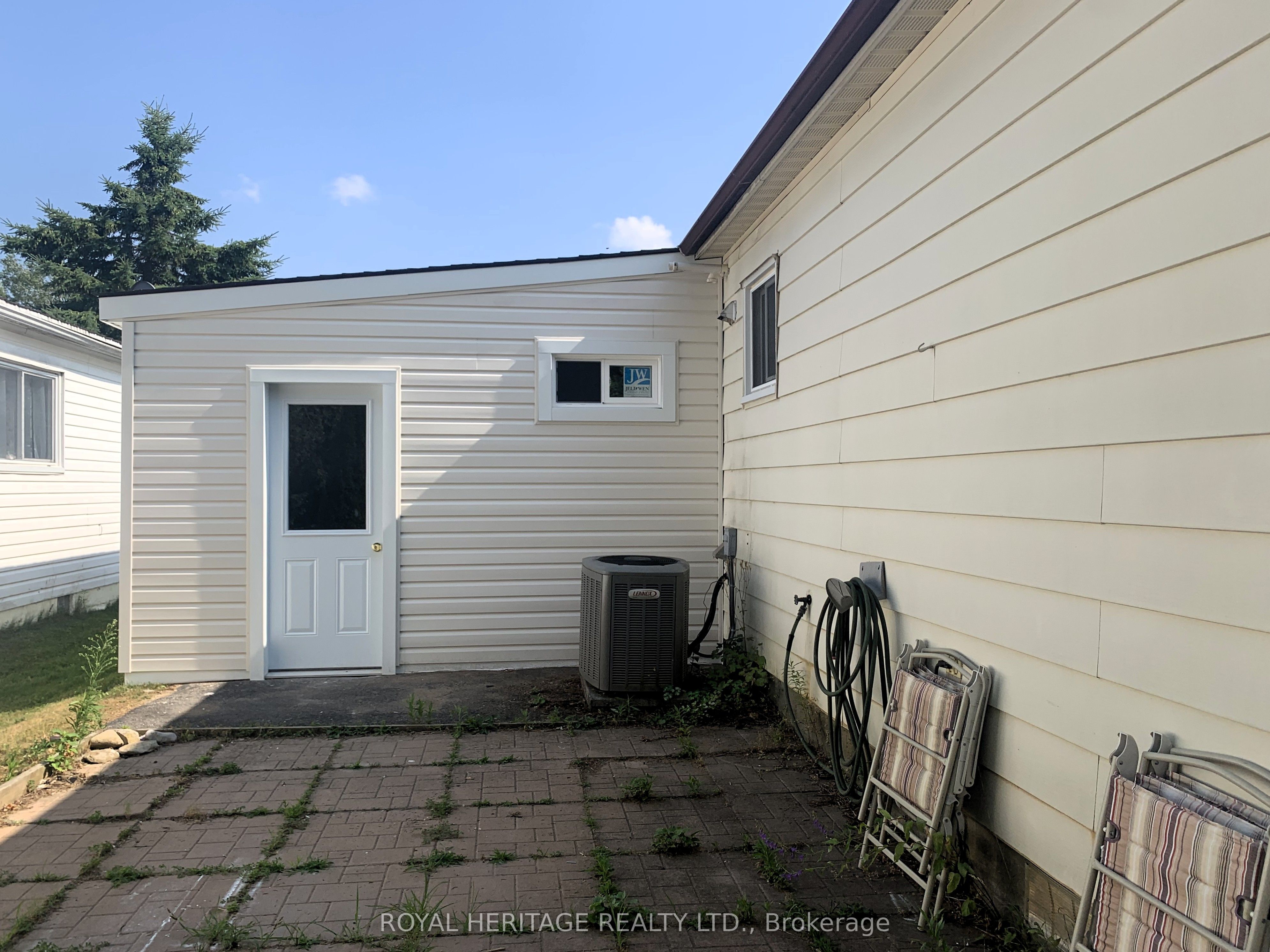 39 Circle Drive Property Photo 13