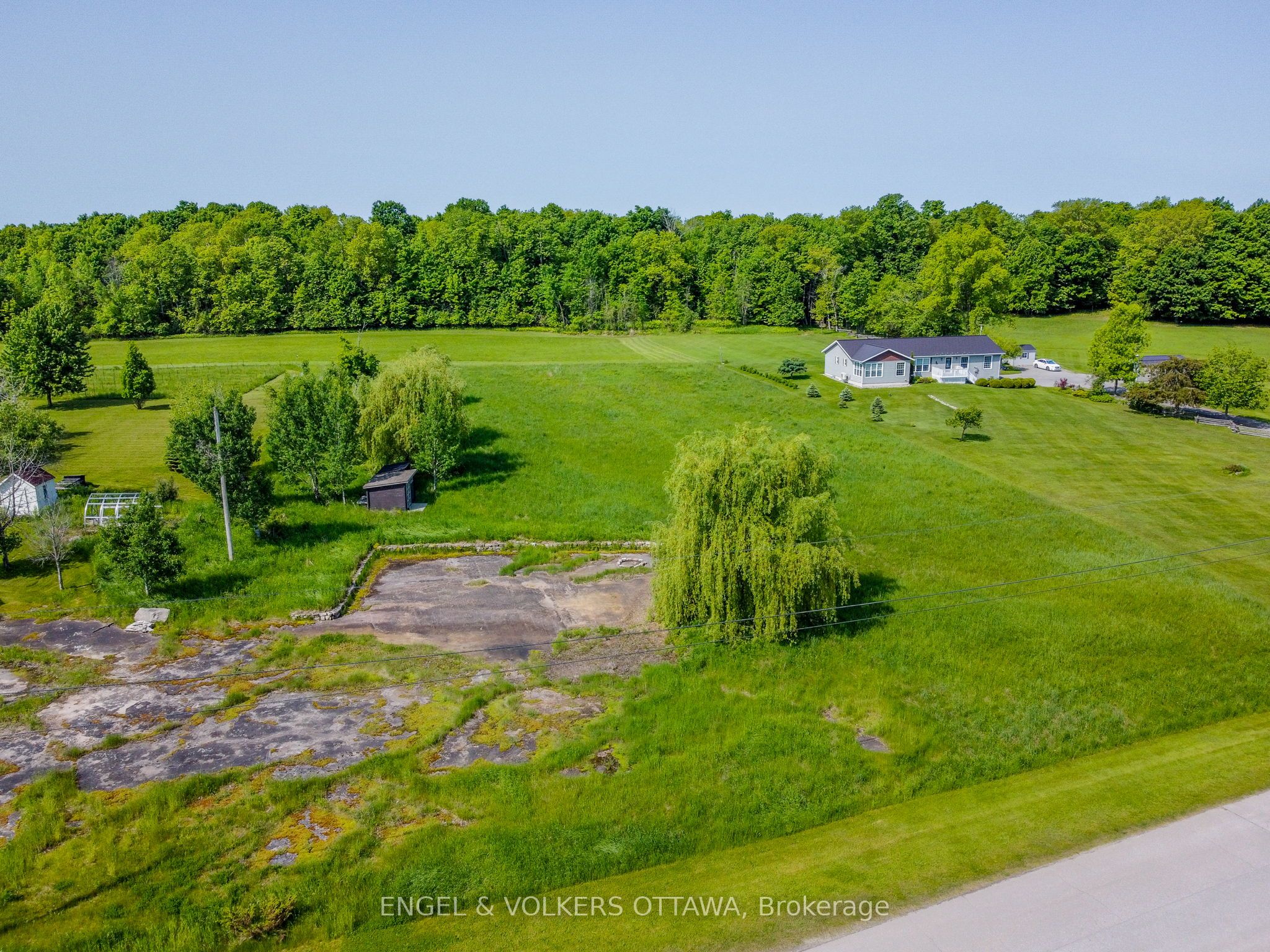 00 Horace Drive Property Photo 3