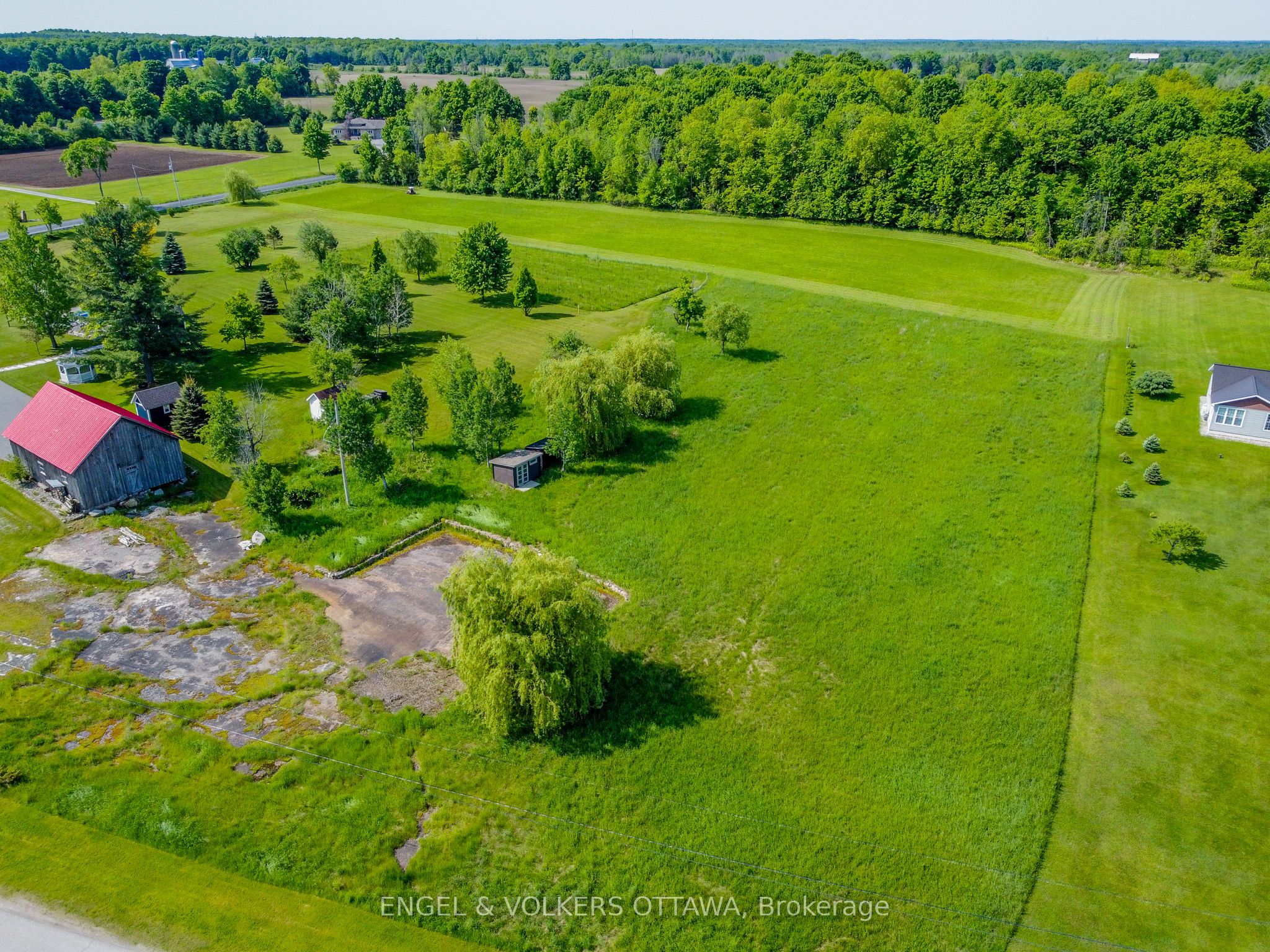 00 Horace Drive Property Photo 6