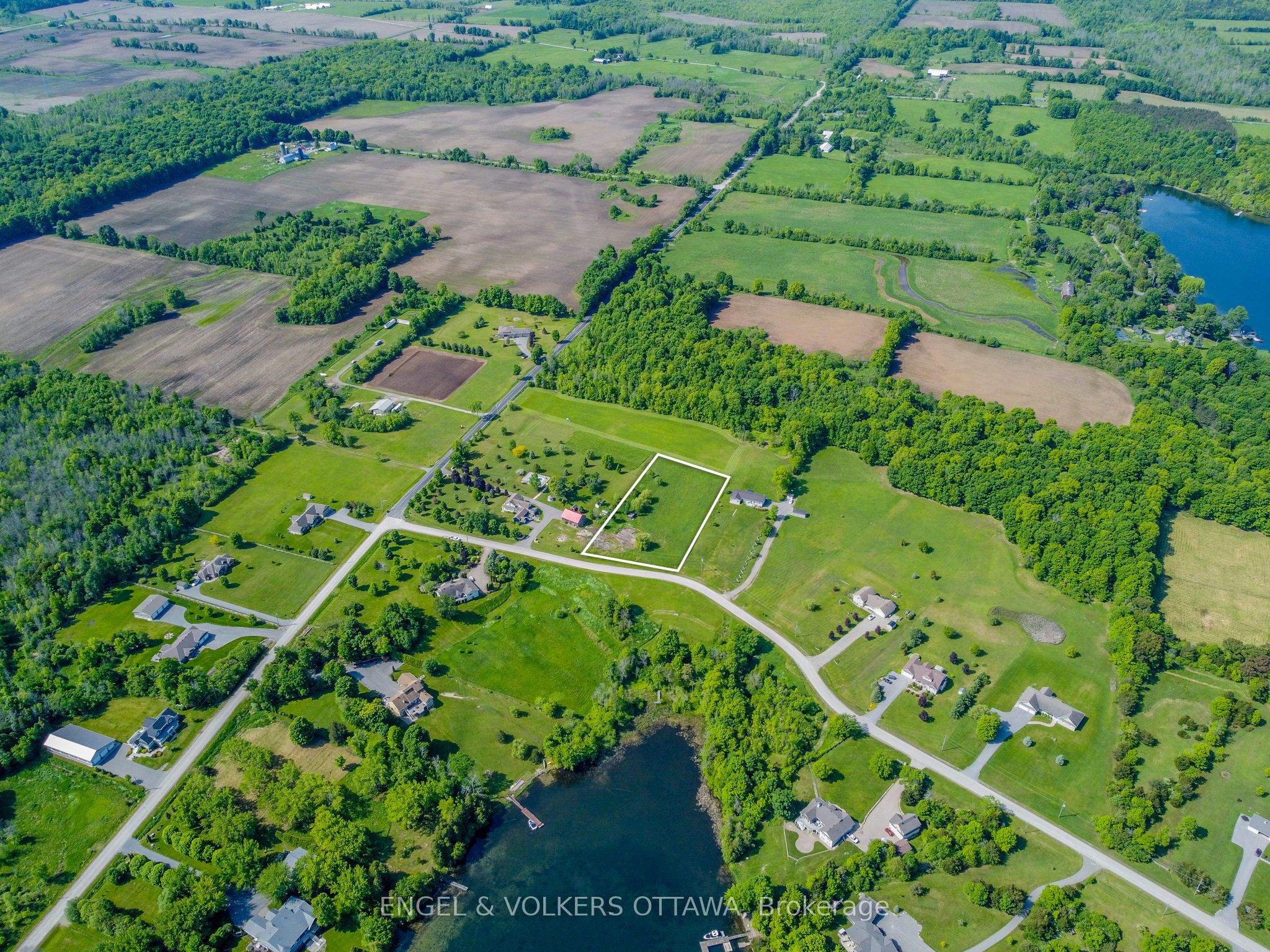 00 Horace Drive Property Photo 13