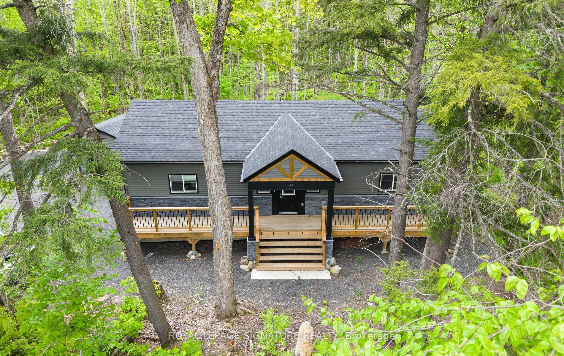 44 Sunnyshore Park Dr Property Photo 1