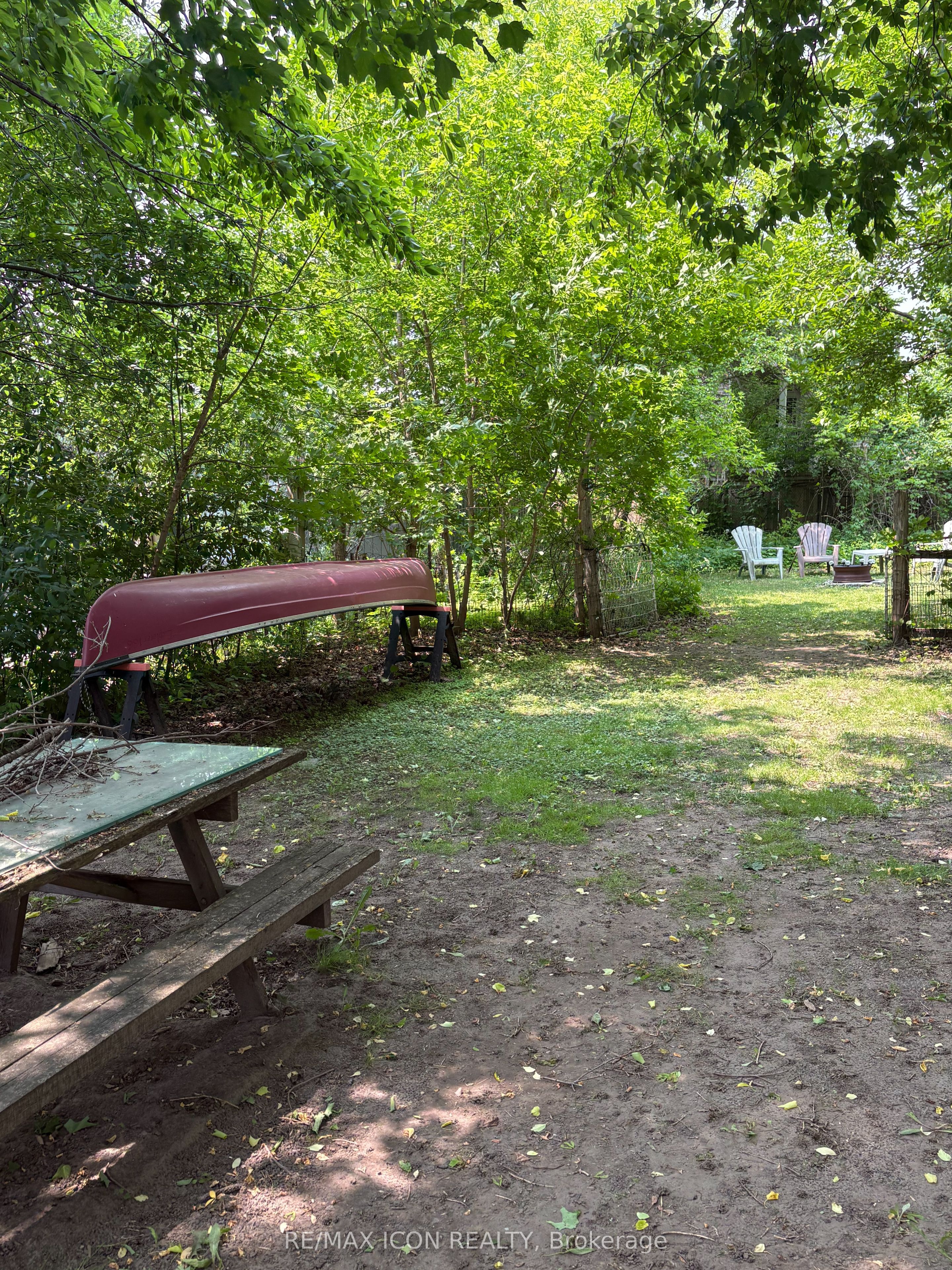 320 Guelph Street Property Photo 16