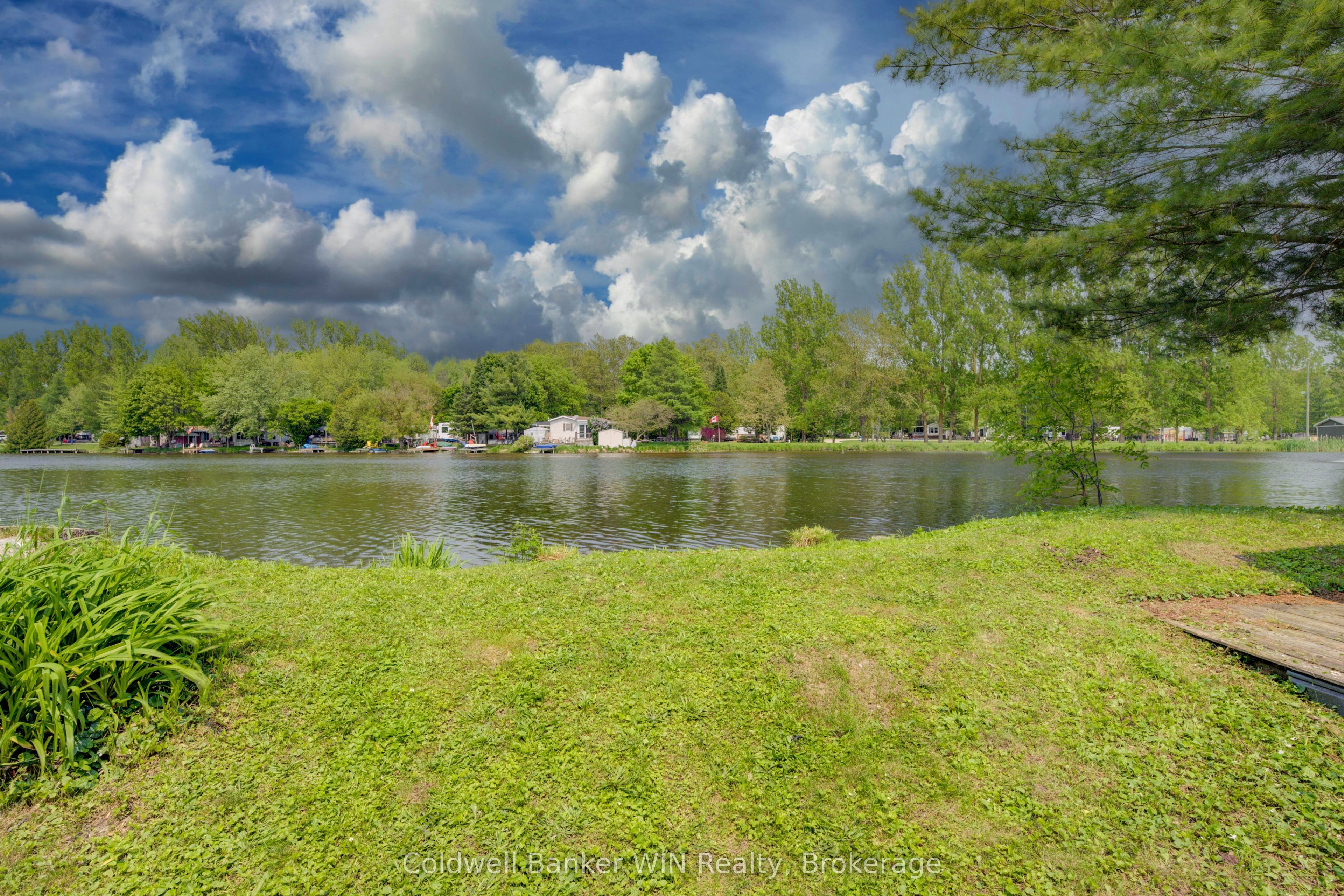 72 Lakeside Property Photo 23
