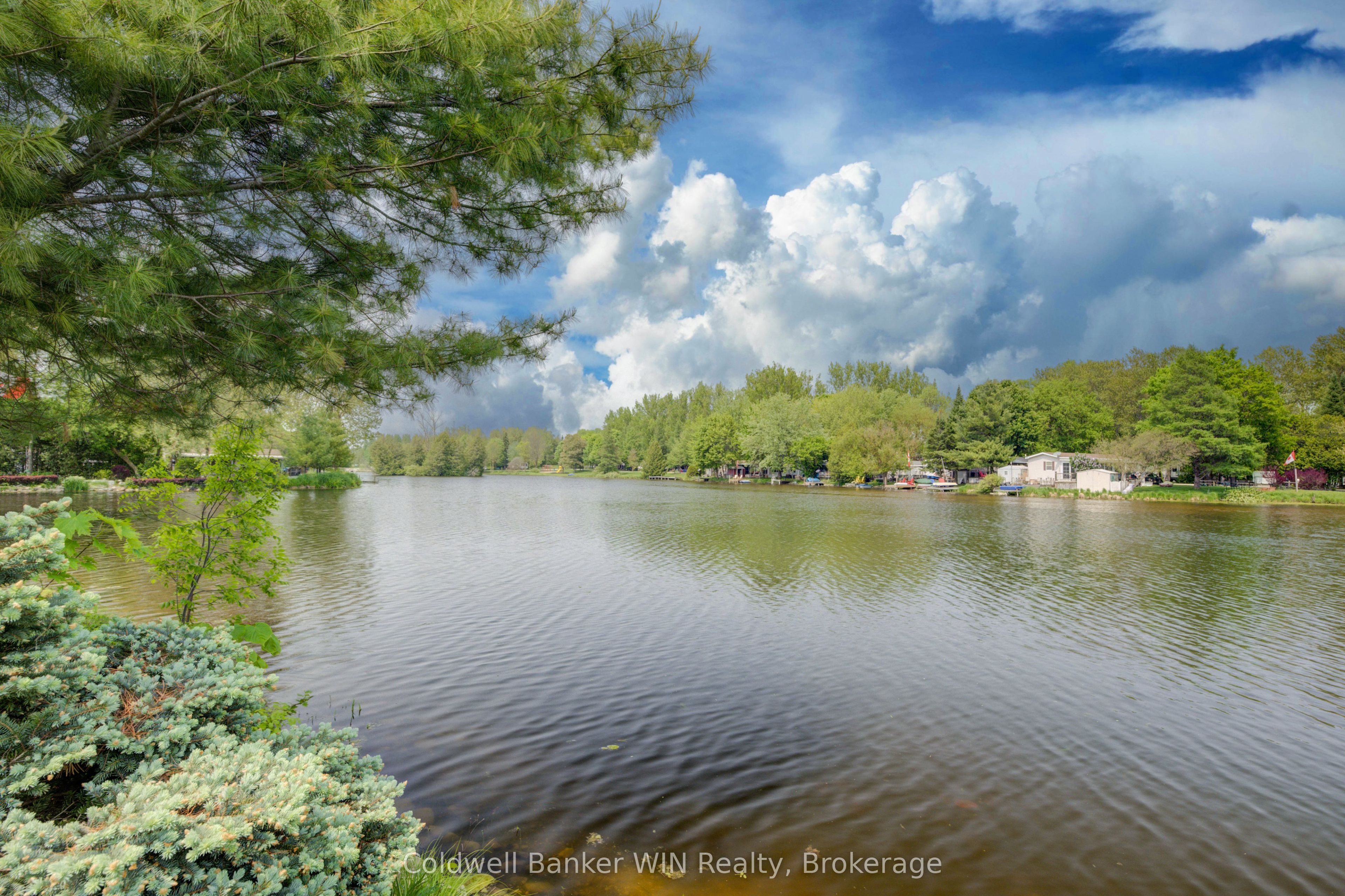 72 Lakeside Property Photo 26