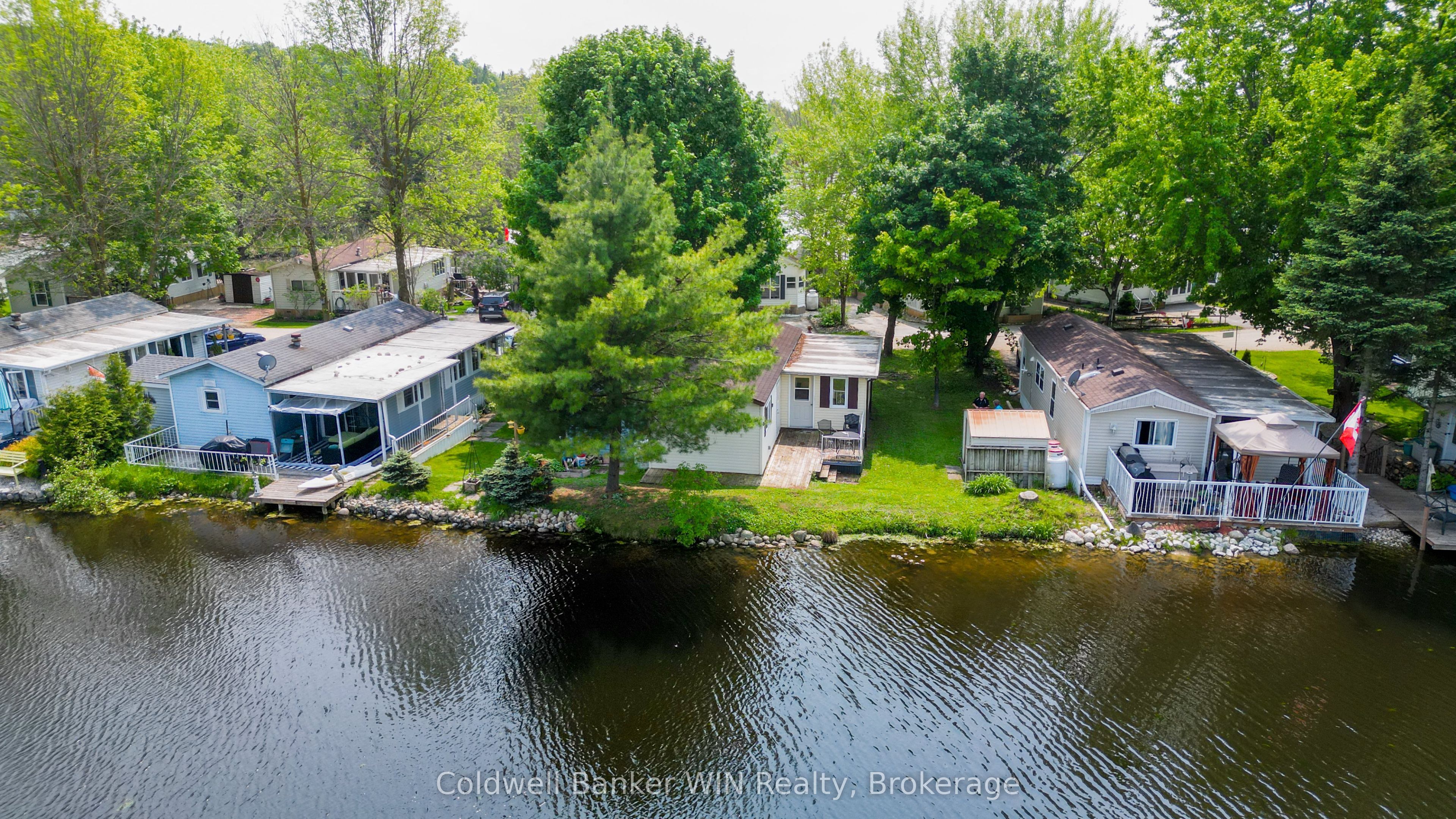 72 Lakeside Property Photo 33