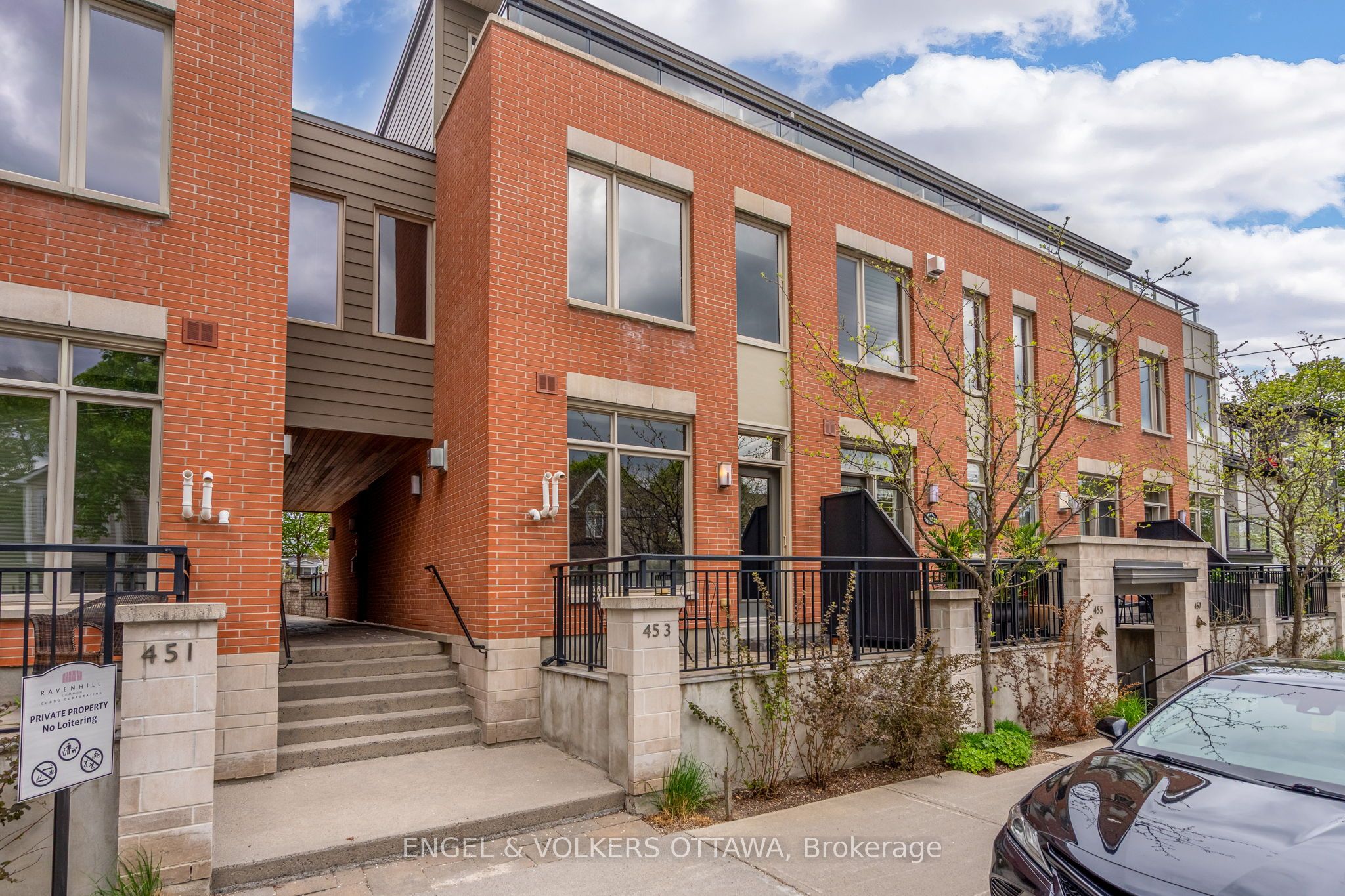 453 Edison Avenue Property Photo 1