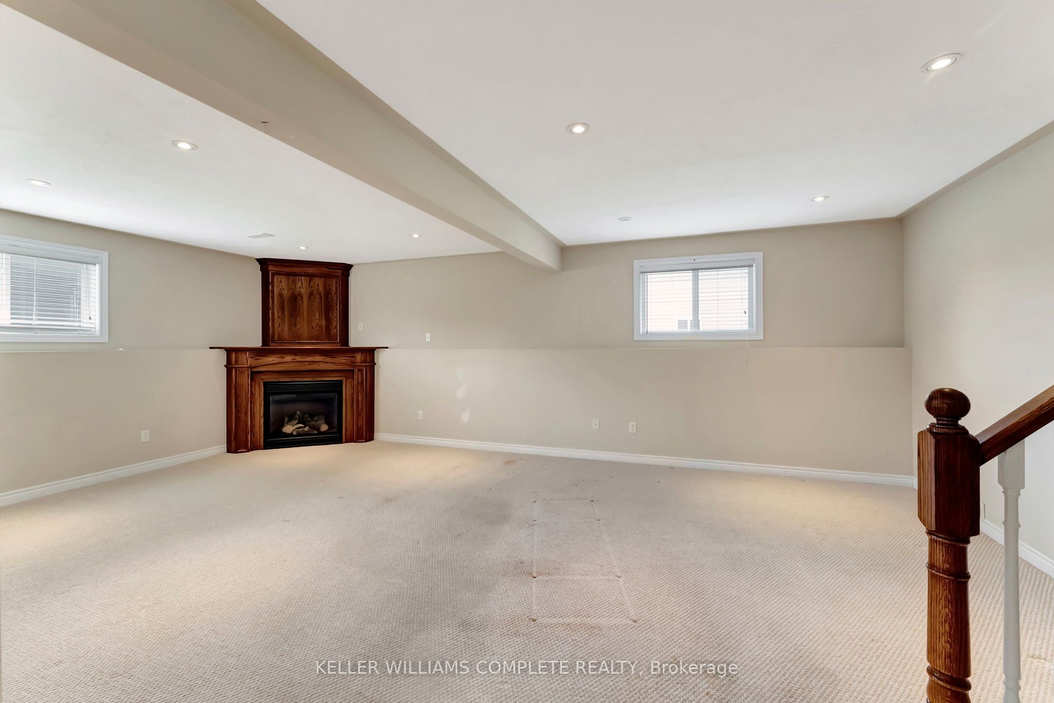 25 Mapleview Drive Property Photo 25