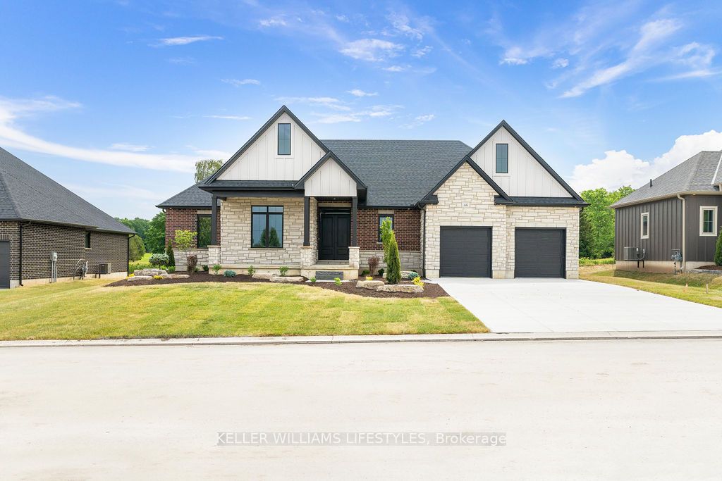 54 East Glen Drive Property Photo 7