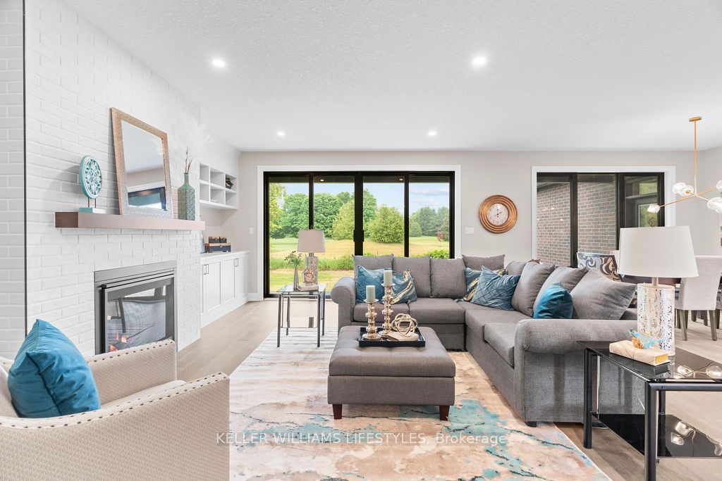 54 East Glen Drive Property Photo 11