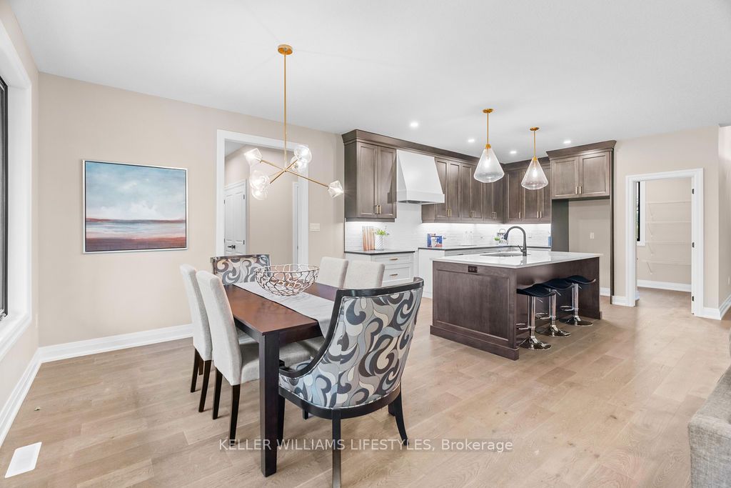 54 East Glen Drive Property Photo 13