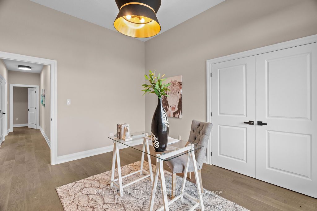 54 East Glen Drive Property Photo 17