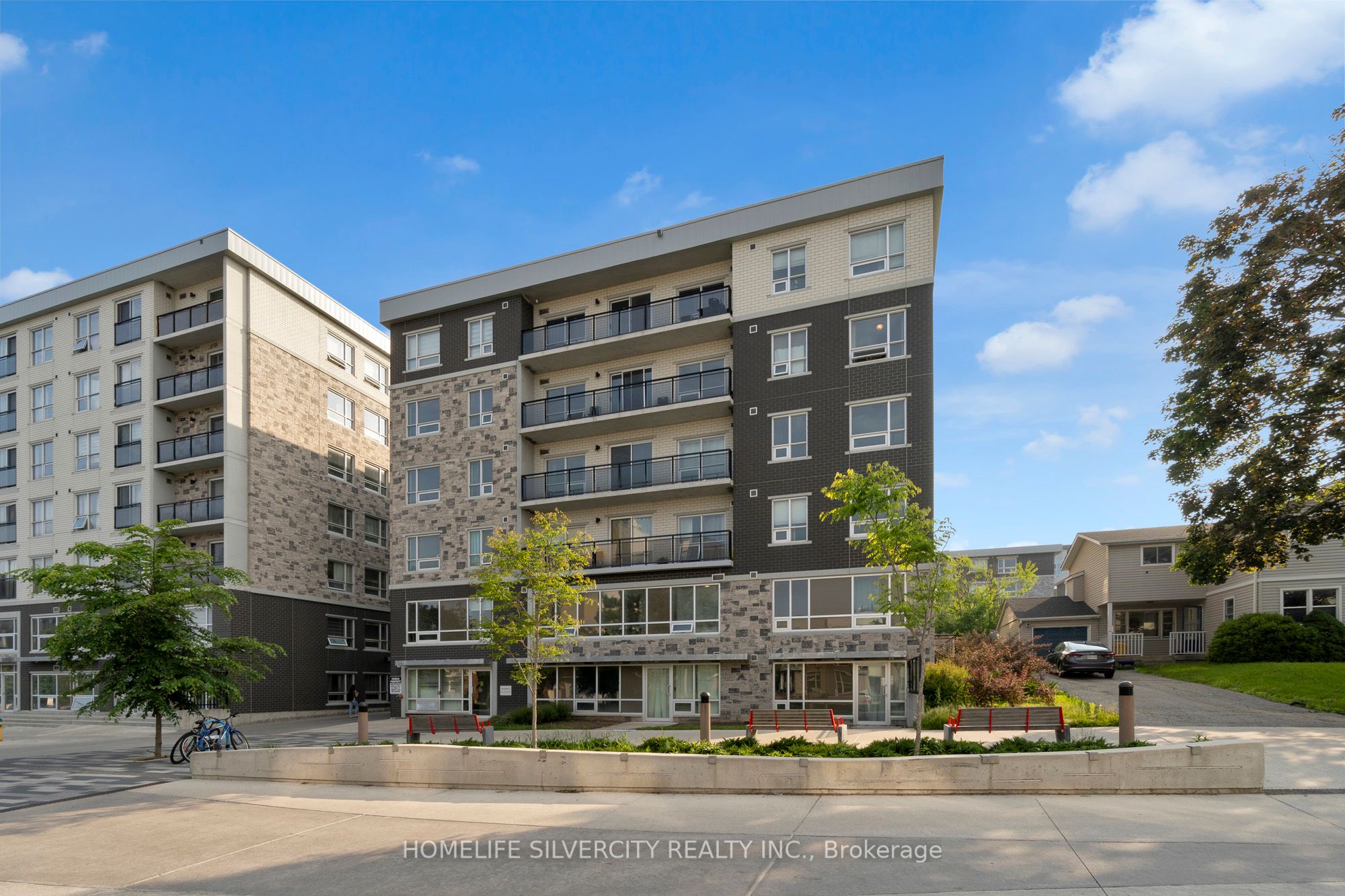 275 Larch Street A405 Property Photo 3