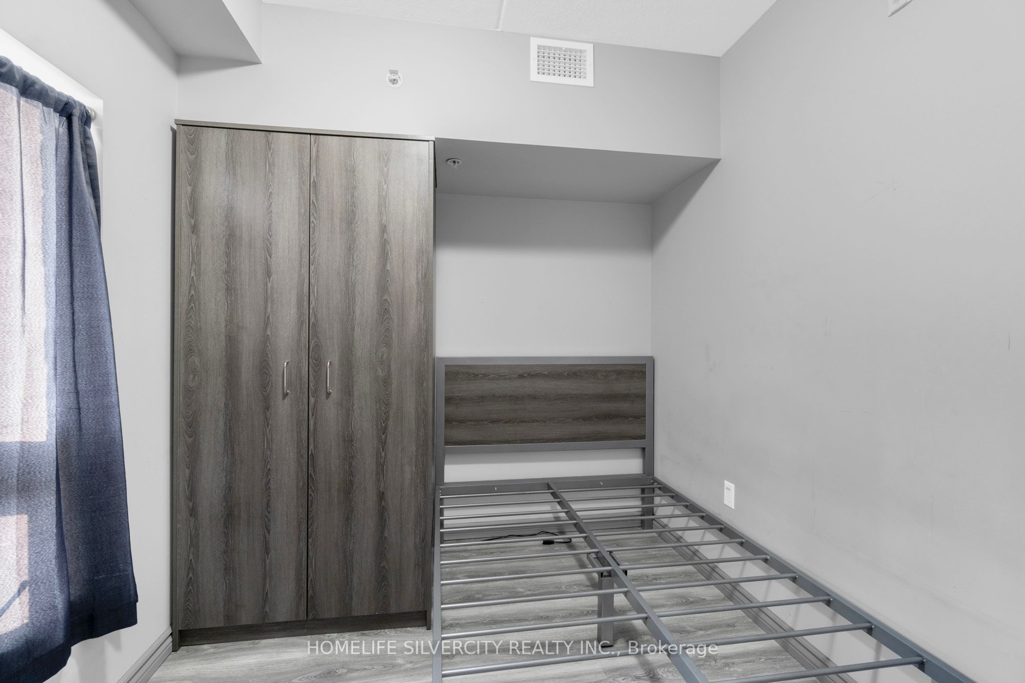 275 Larch Street A405 Property Photo 10