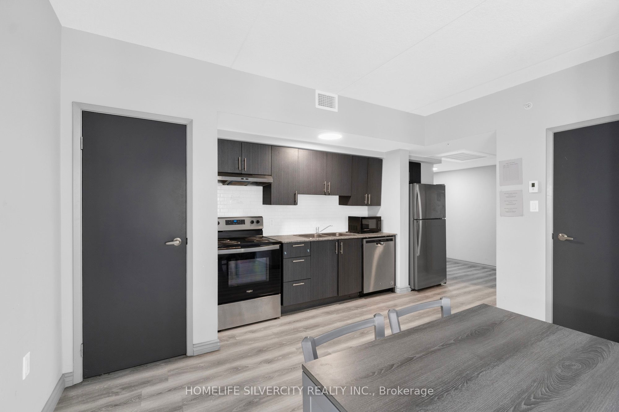 275 Larch Street A405 Property Photo 17