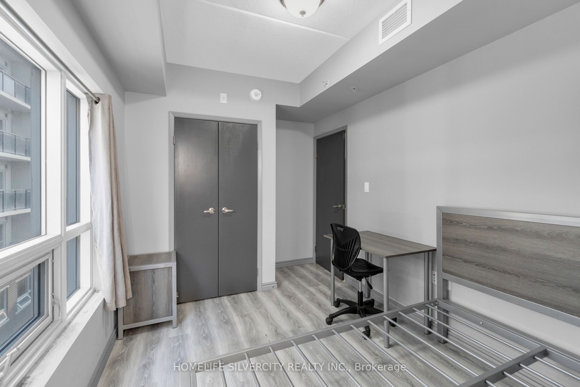 275 Larch Street A405 Property Photo 20