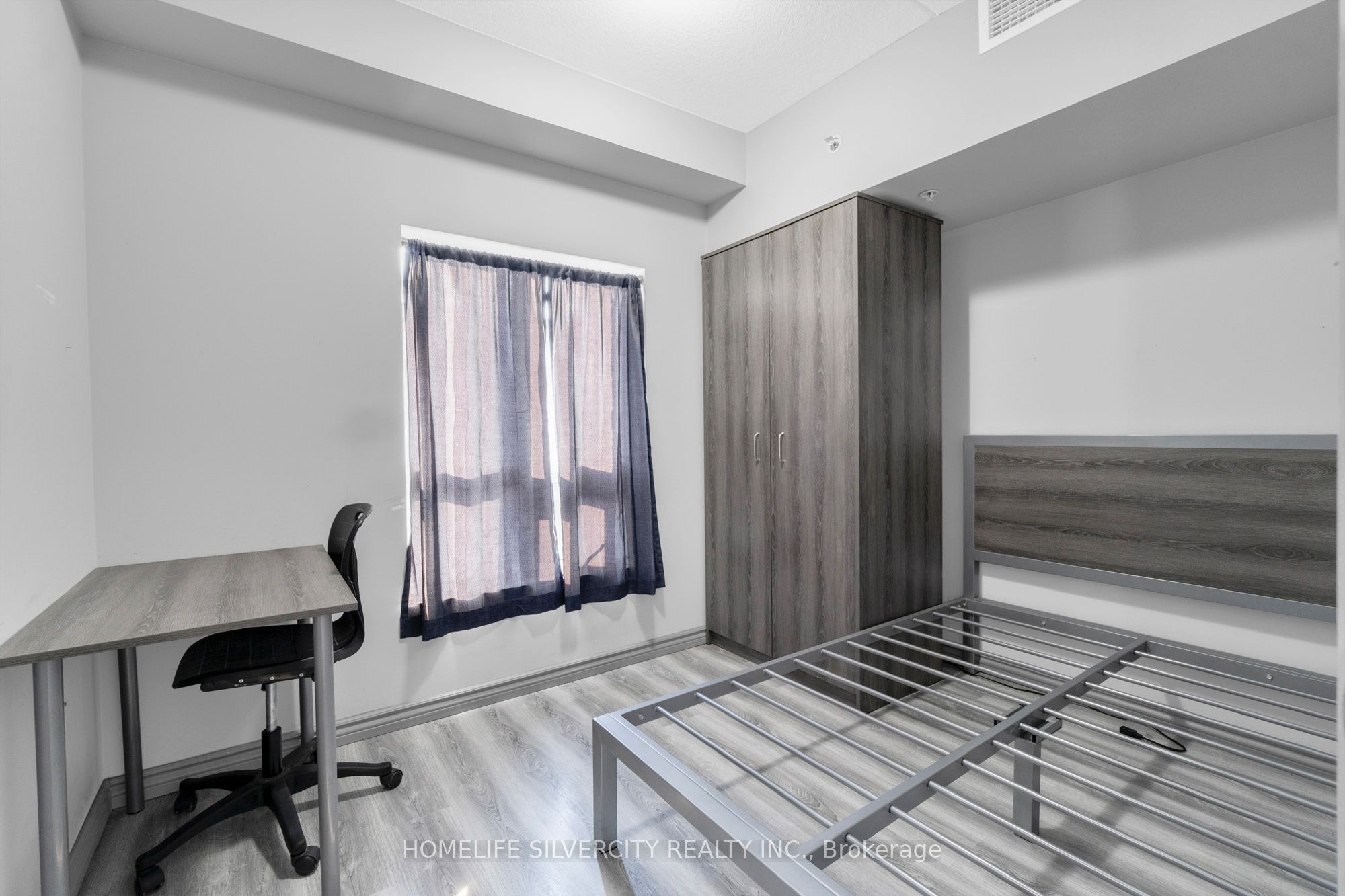 275 Larch Street A405 Property Photo 22