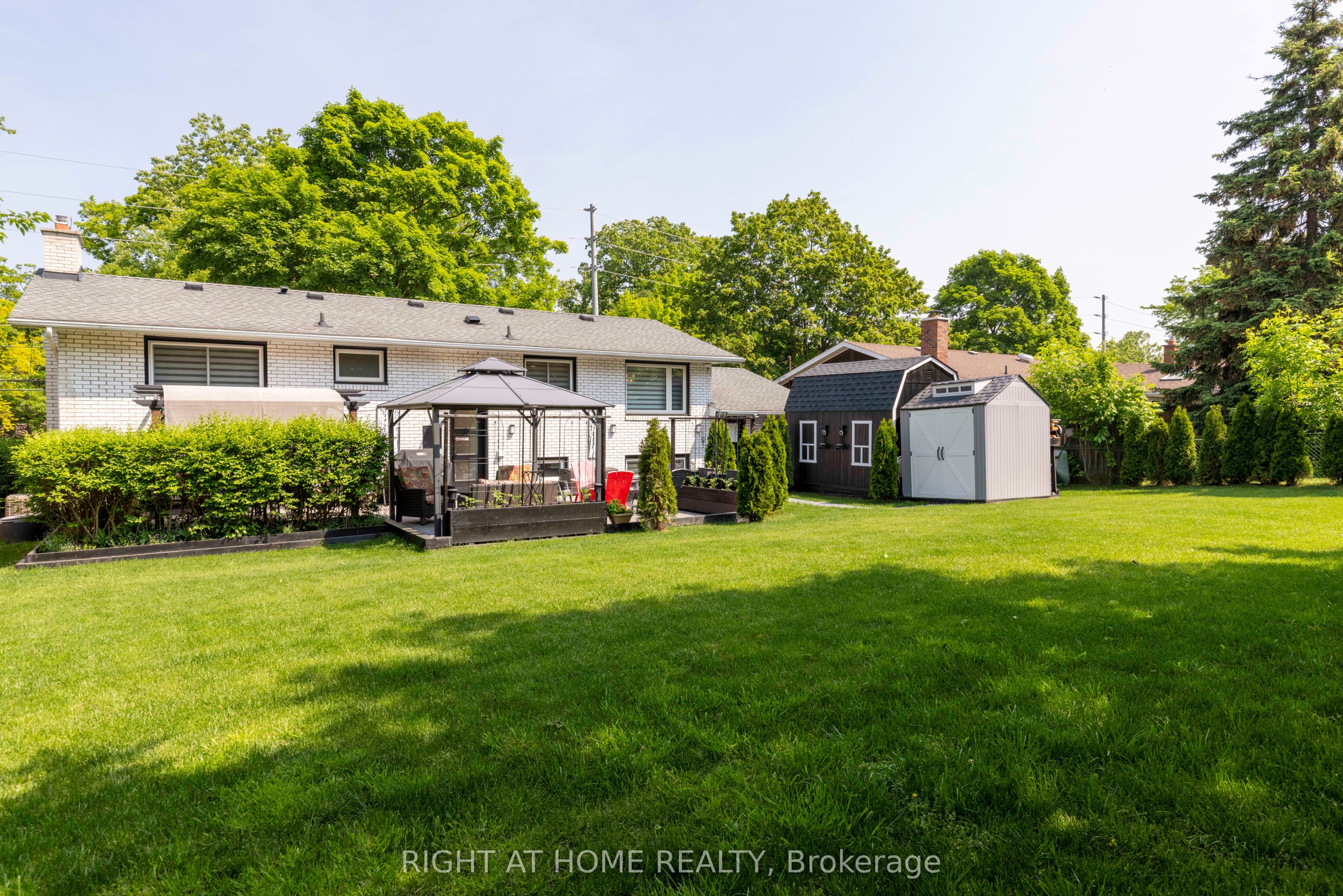212 Lockhart Drive Property Photo 30