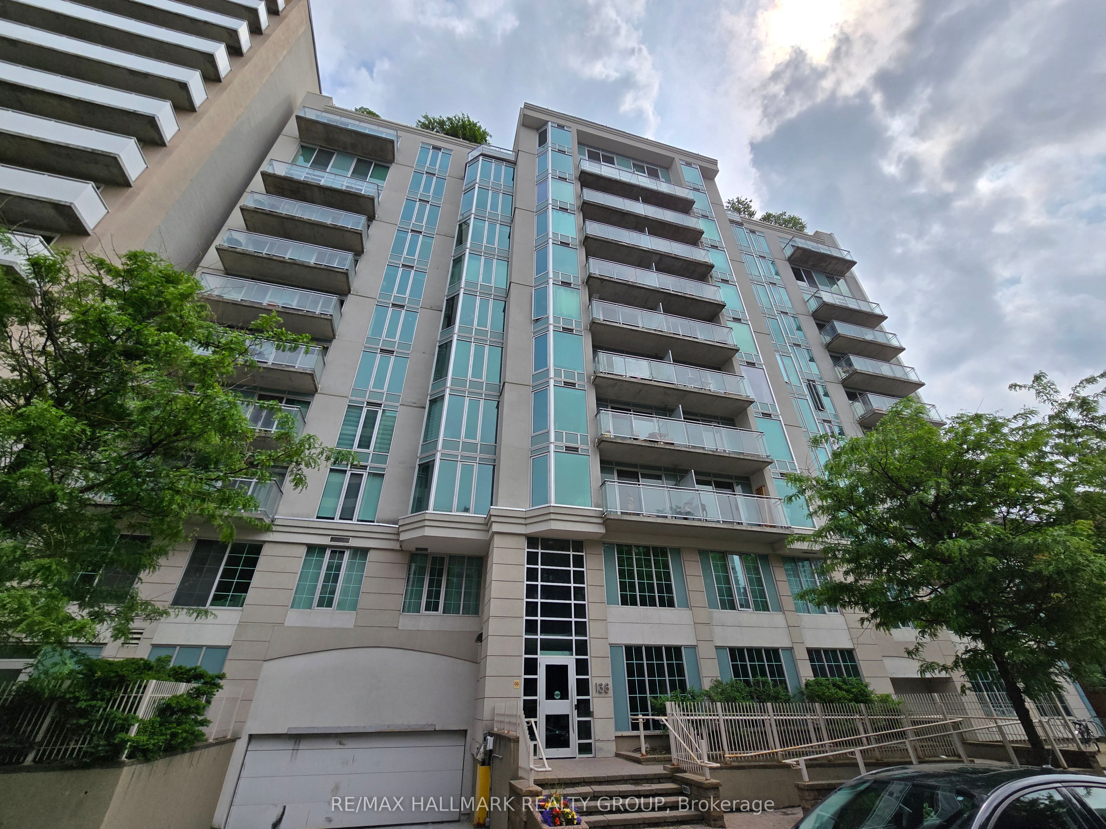 138 Somerset Street W 502