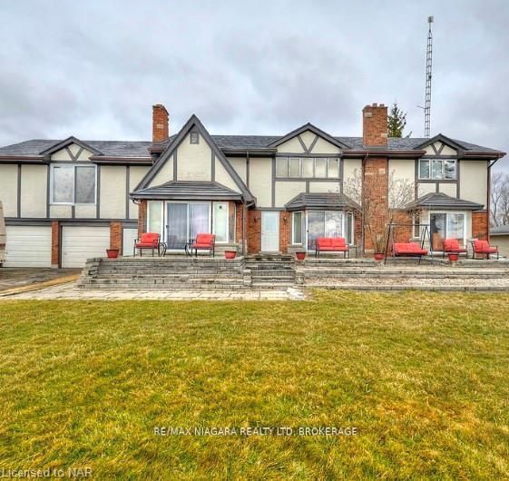 10655 Niagara Parkway Property Photo 1