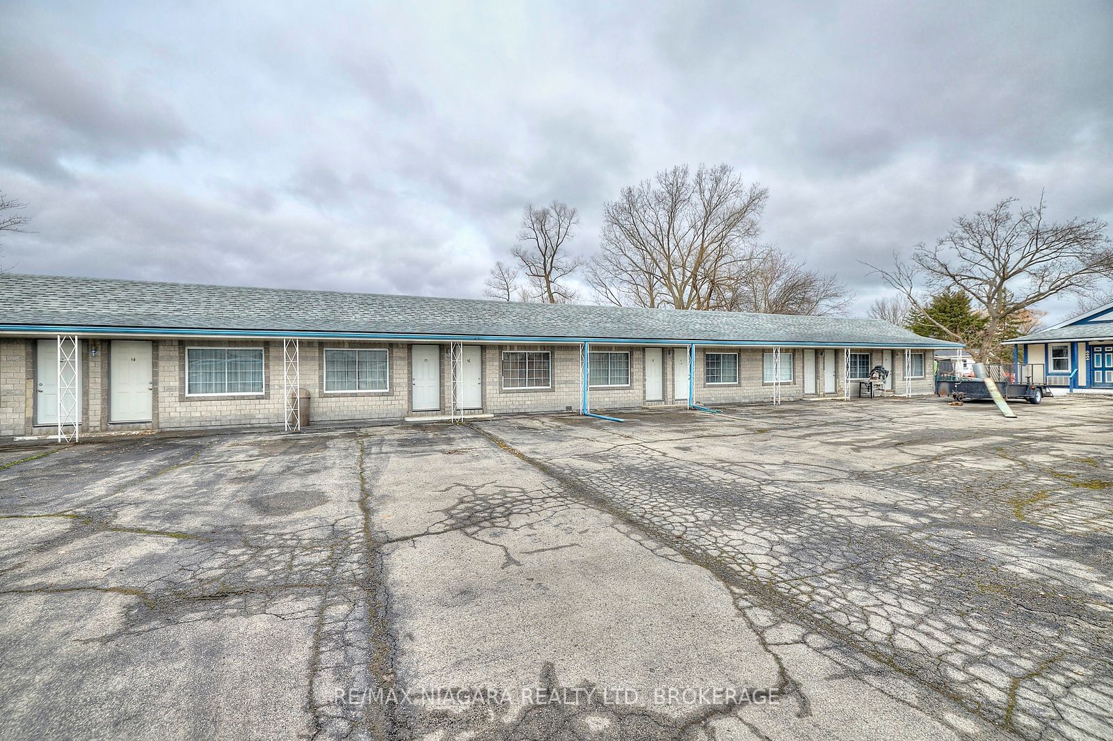 10655 Niagara Parkway Property Photo 3