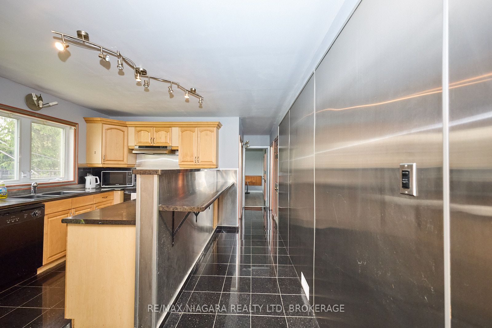 10655 Niagara Parkway Property Photo 15