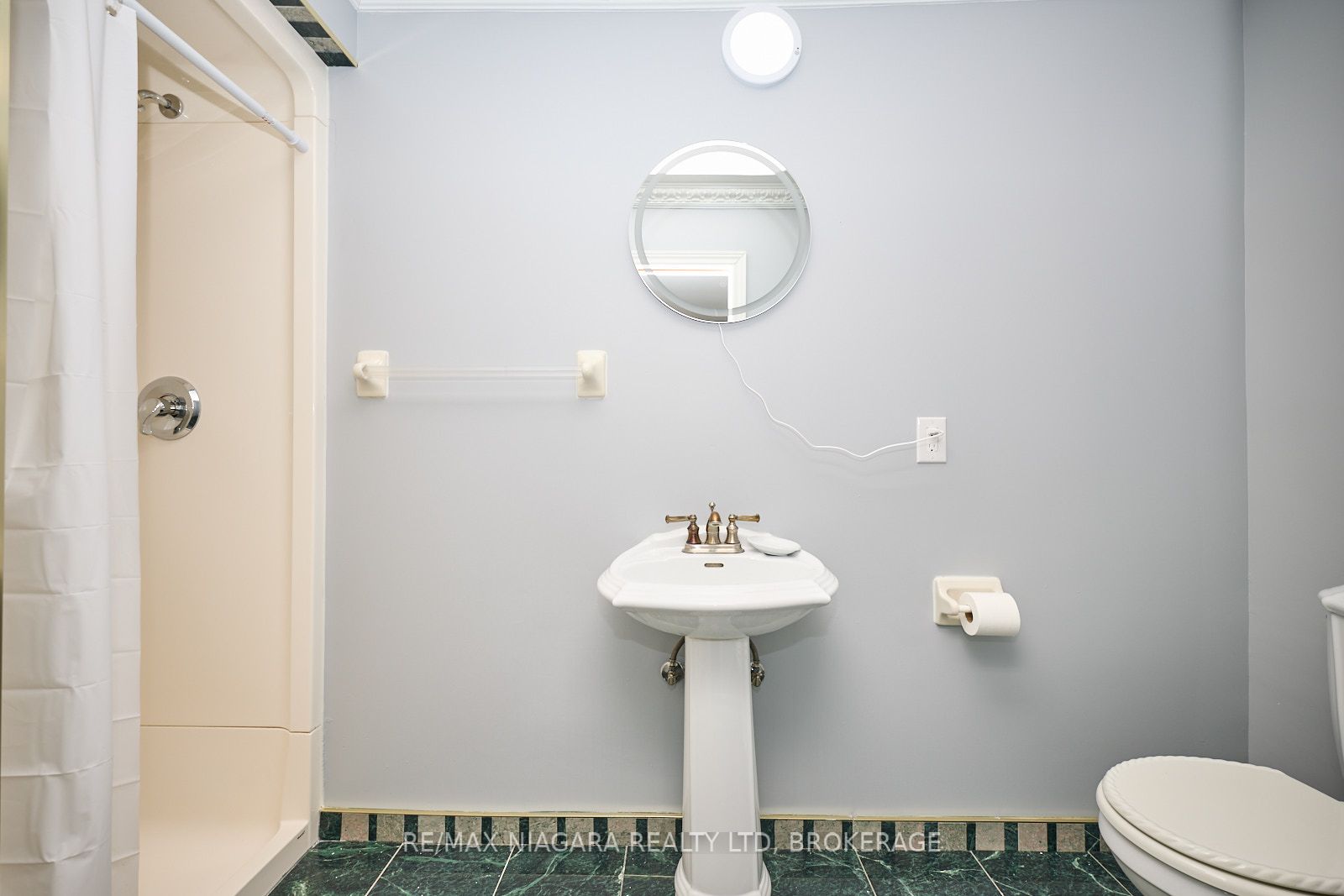 10655 Niagara Parkway Property Photo 32