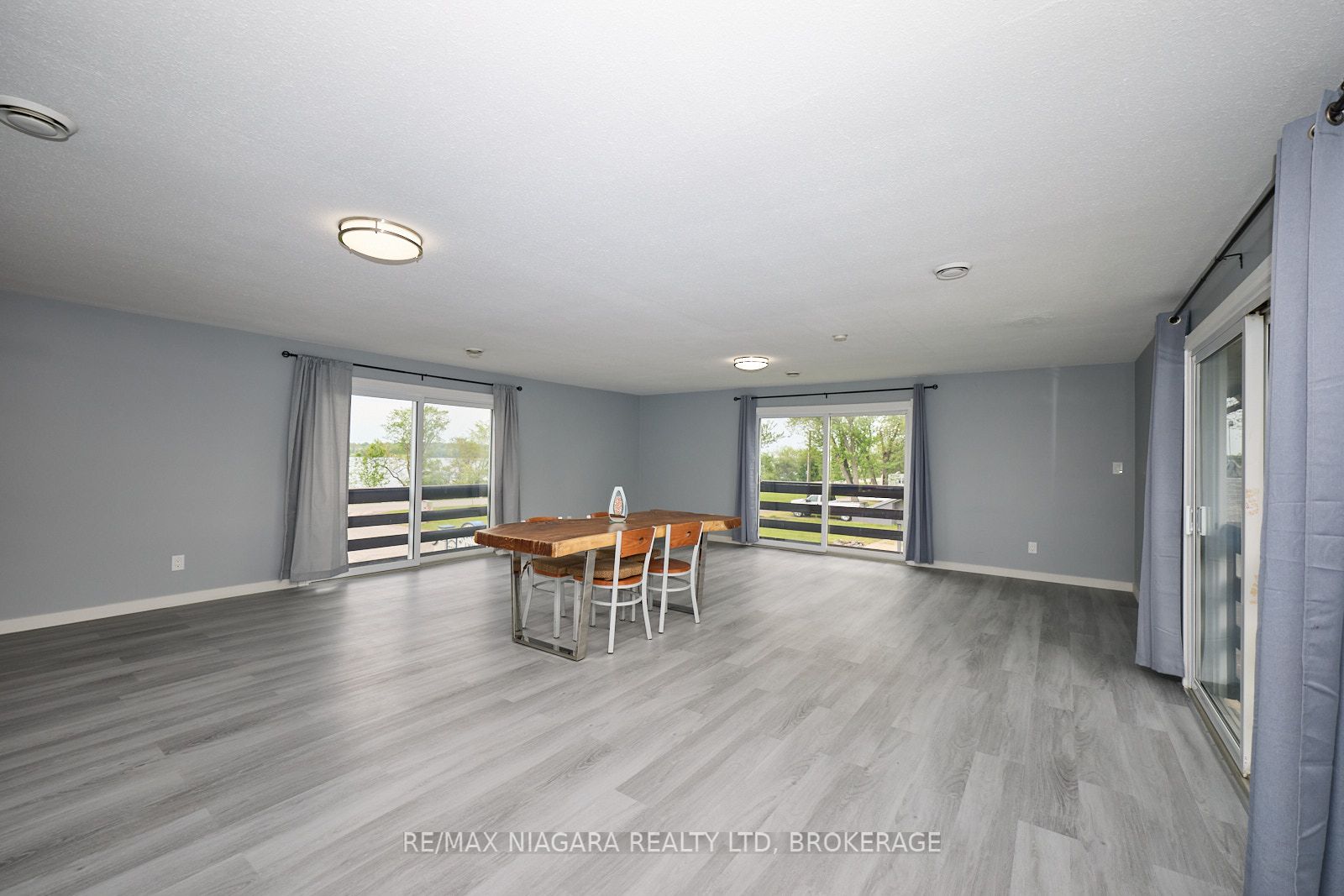 10655 Niagara Parkway Property Photo 35
